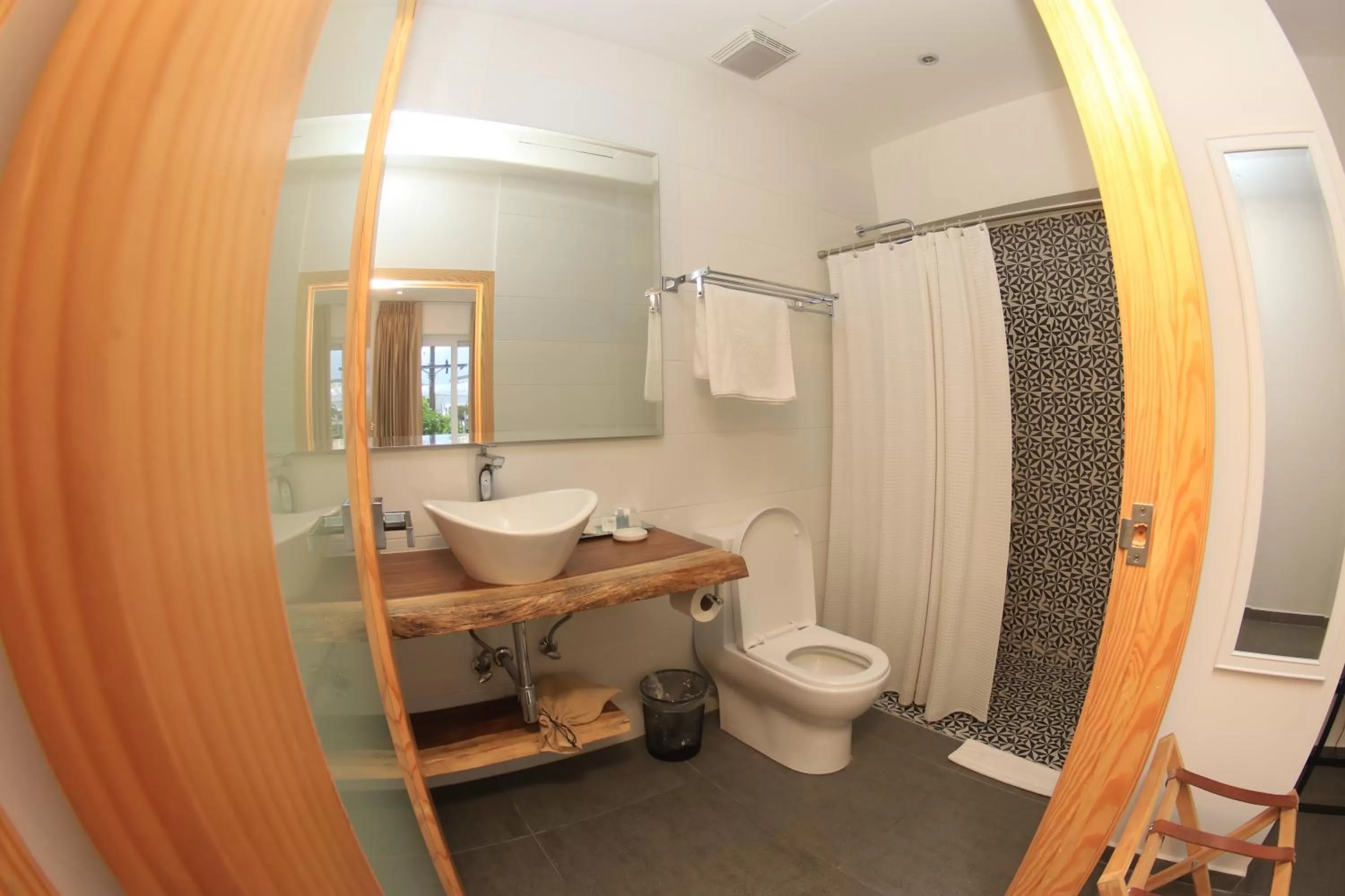 Shower in Kaleo Hotel Boutique