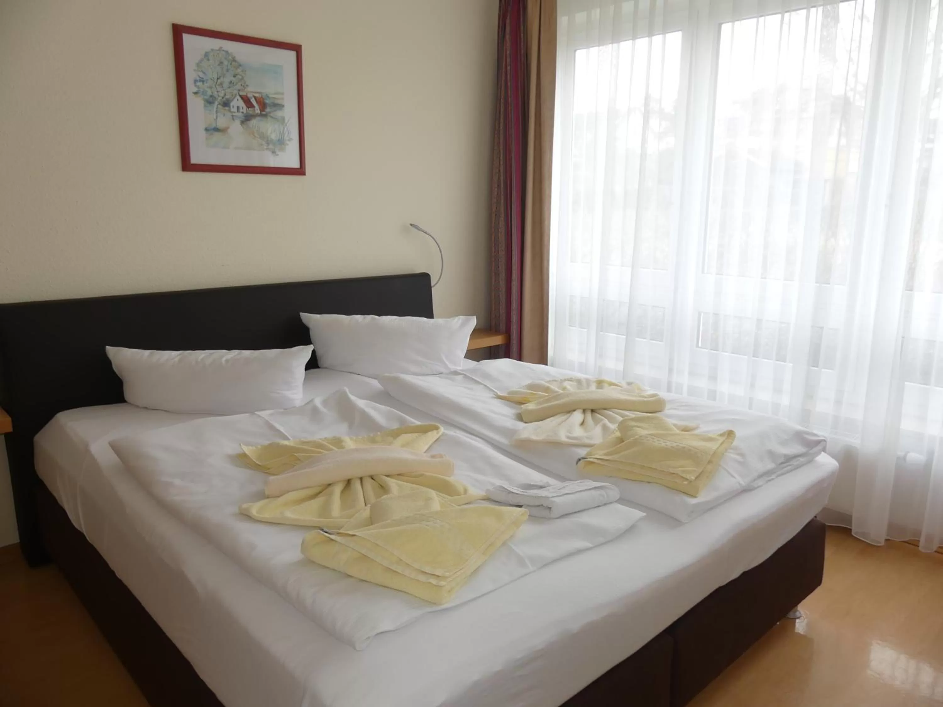 Bedroom, Bed in Apartmenthaus Binzer Sterne