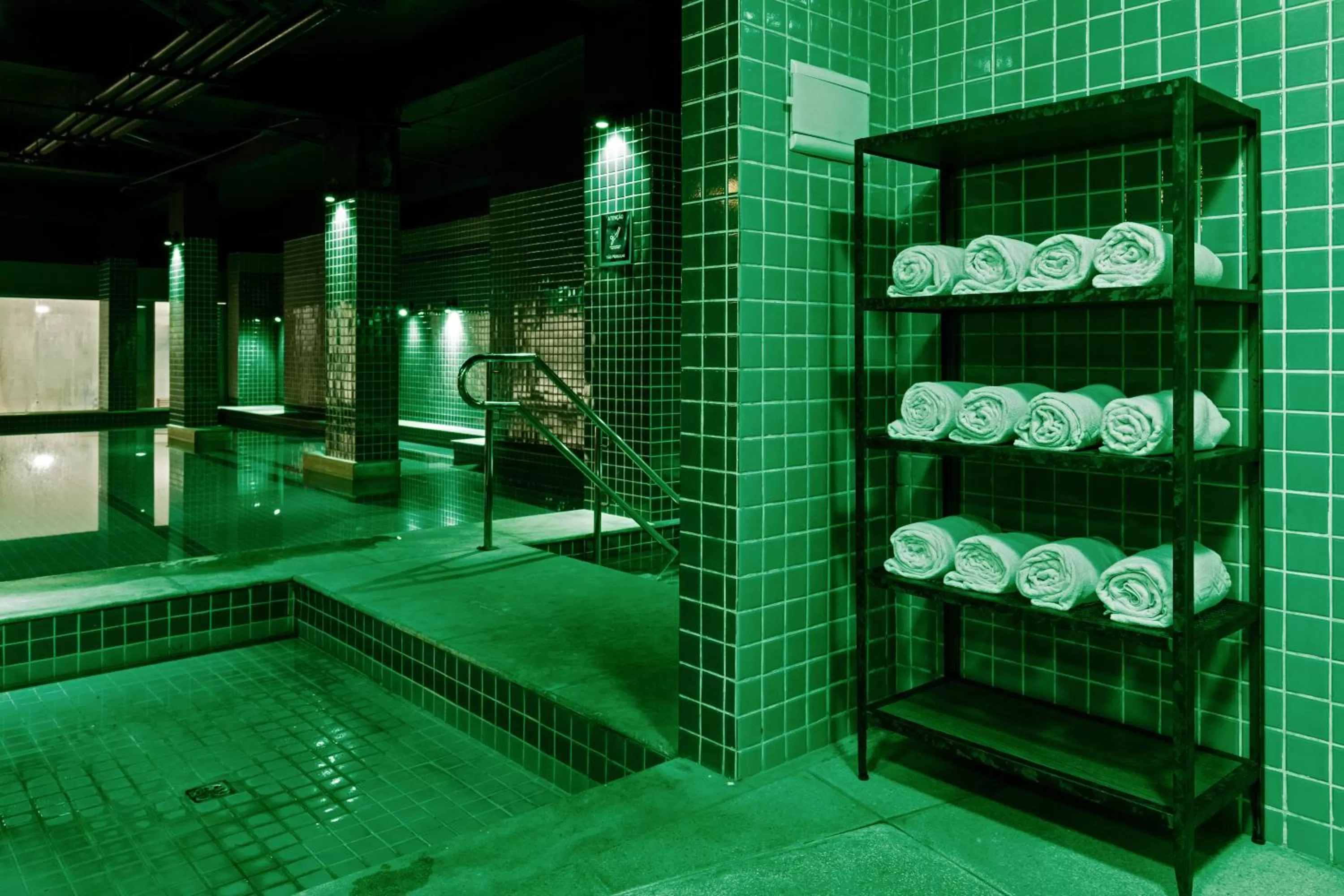 Pool view in Promenade Link Stay Barra da Tijuca