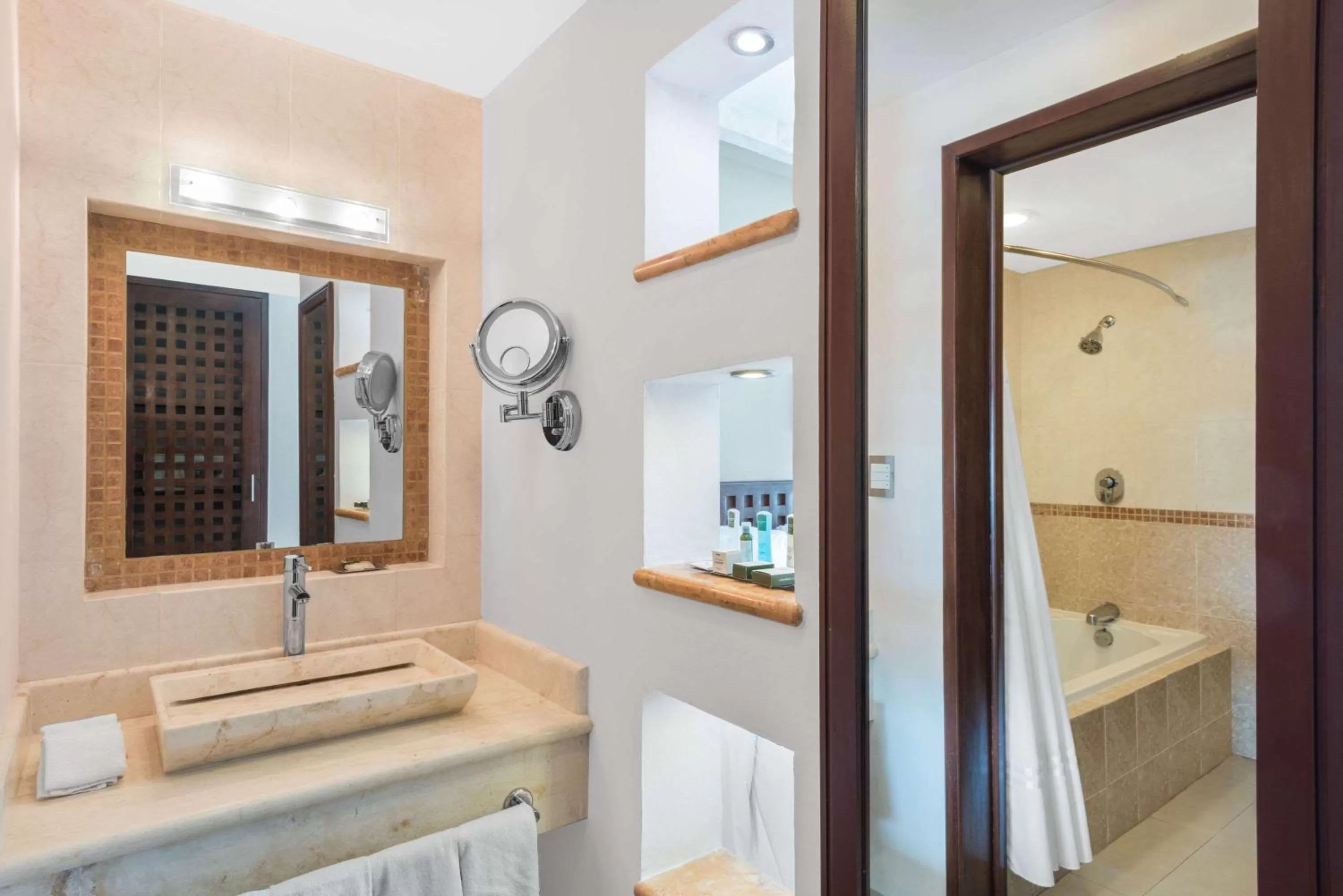 Bathroom in Wyndham Merida