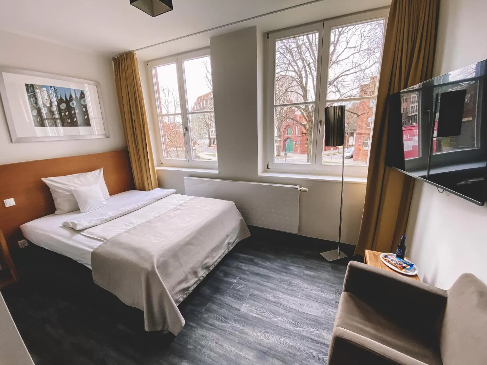 Photo of the whole room, Bed in Hotel Hafenresidenz Stralsund