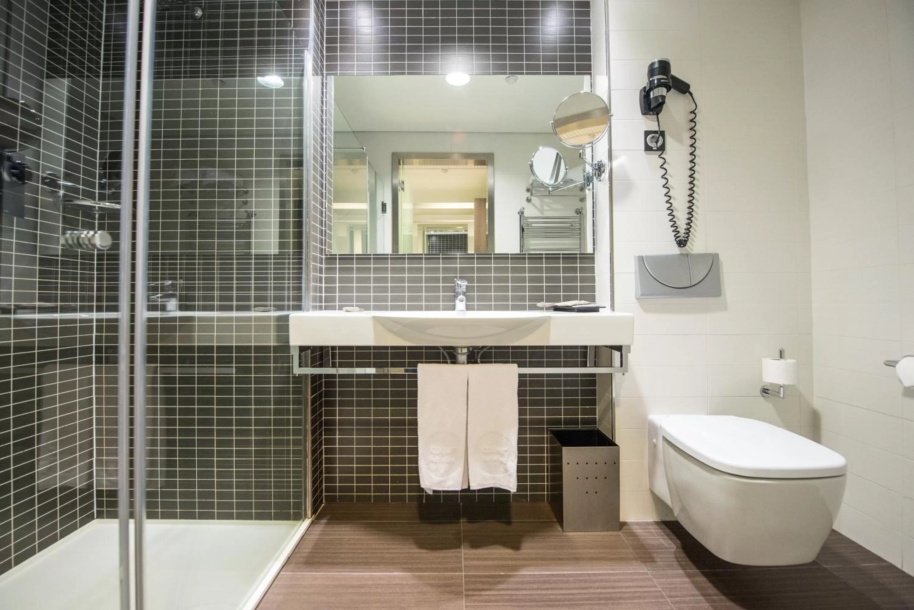 Toilet in Axor Feria