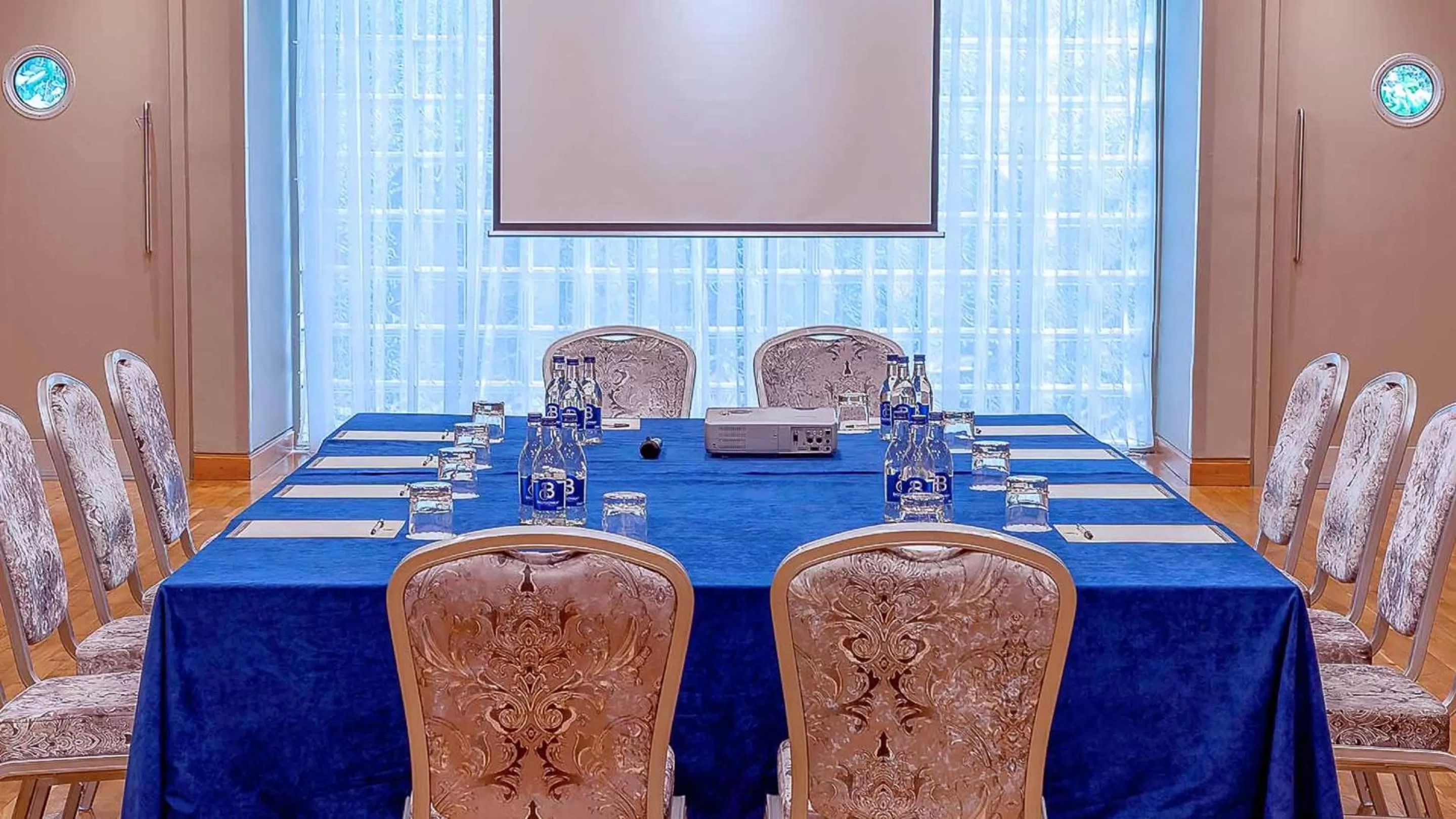 On-site shops in Ballyroe Lodge