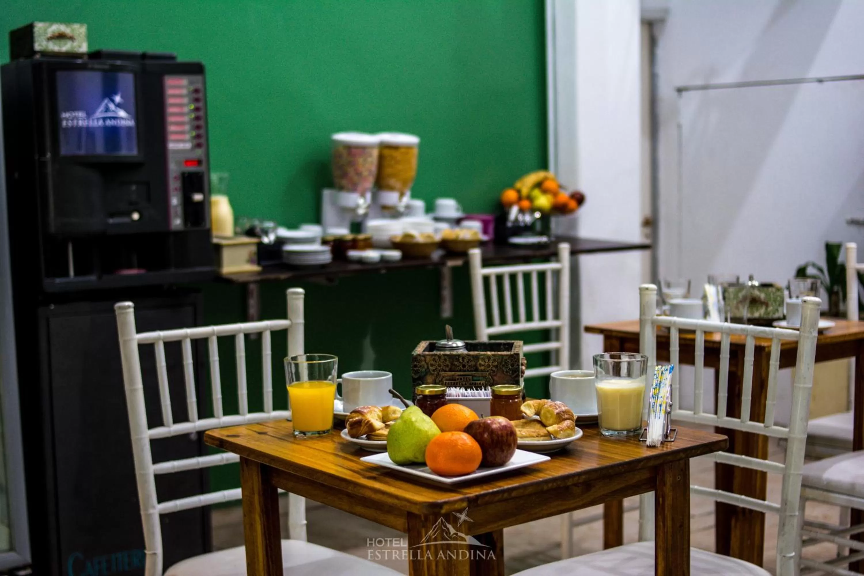 Breakfast, Food in Hotel Estrella Andina