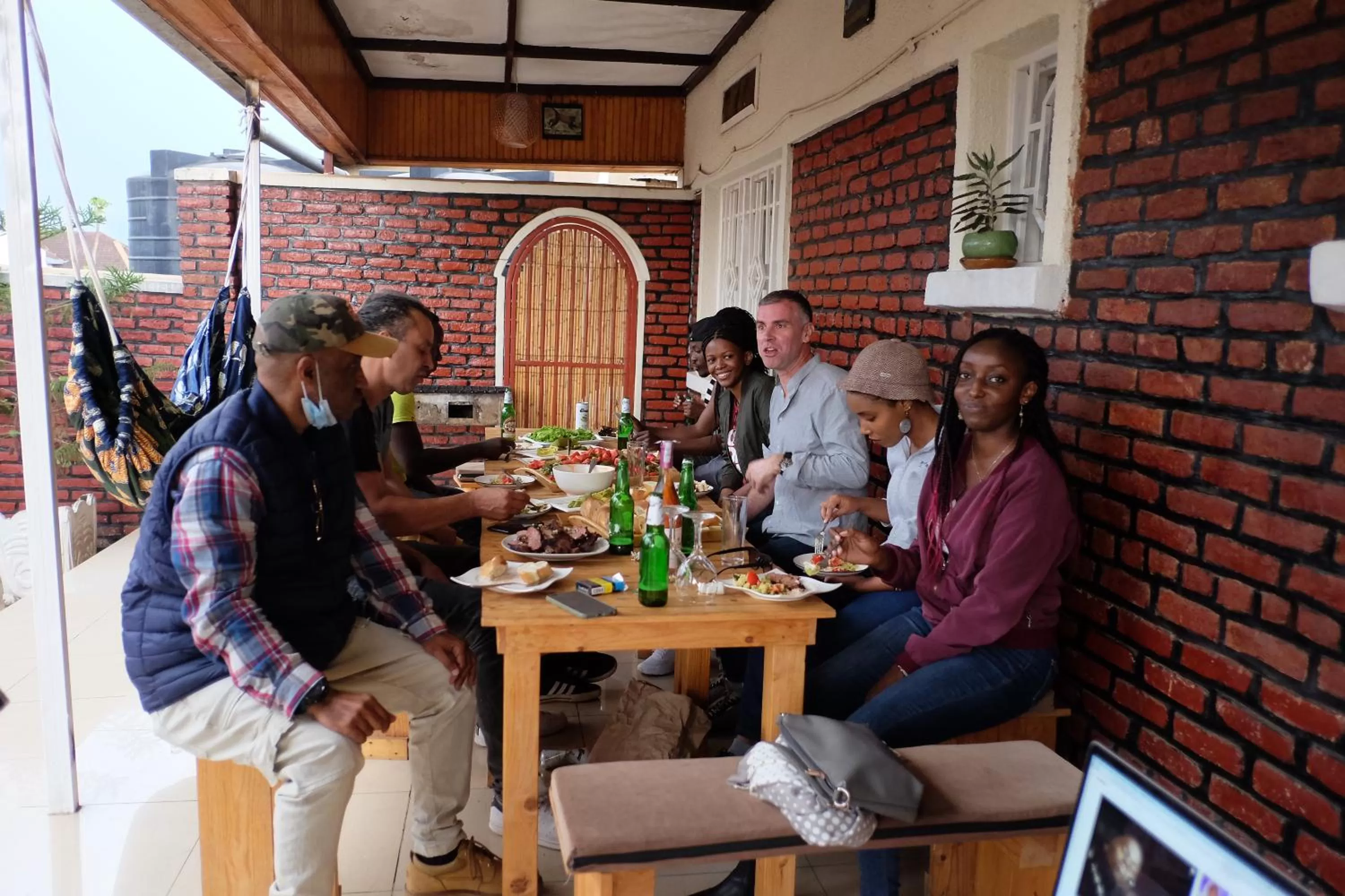 group of guests in INZOZI AFRICA HOUSE B&B- Kacyiru