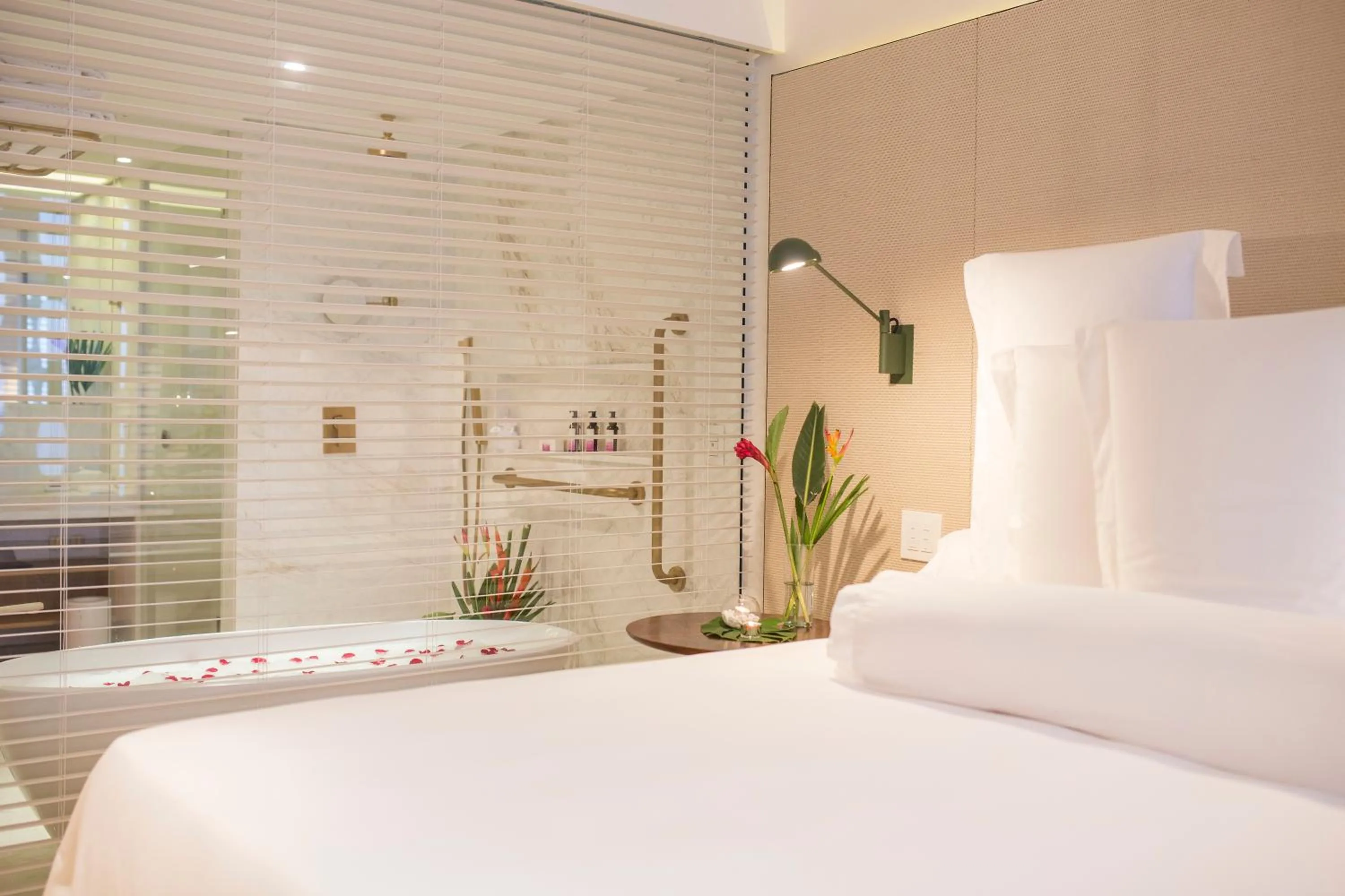 Decorative detail, Bed in Emiliano Rio