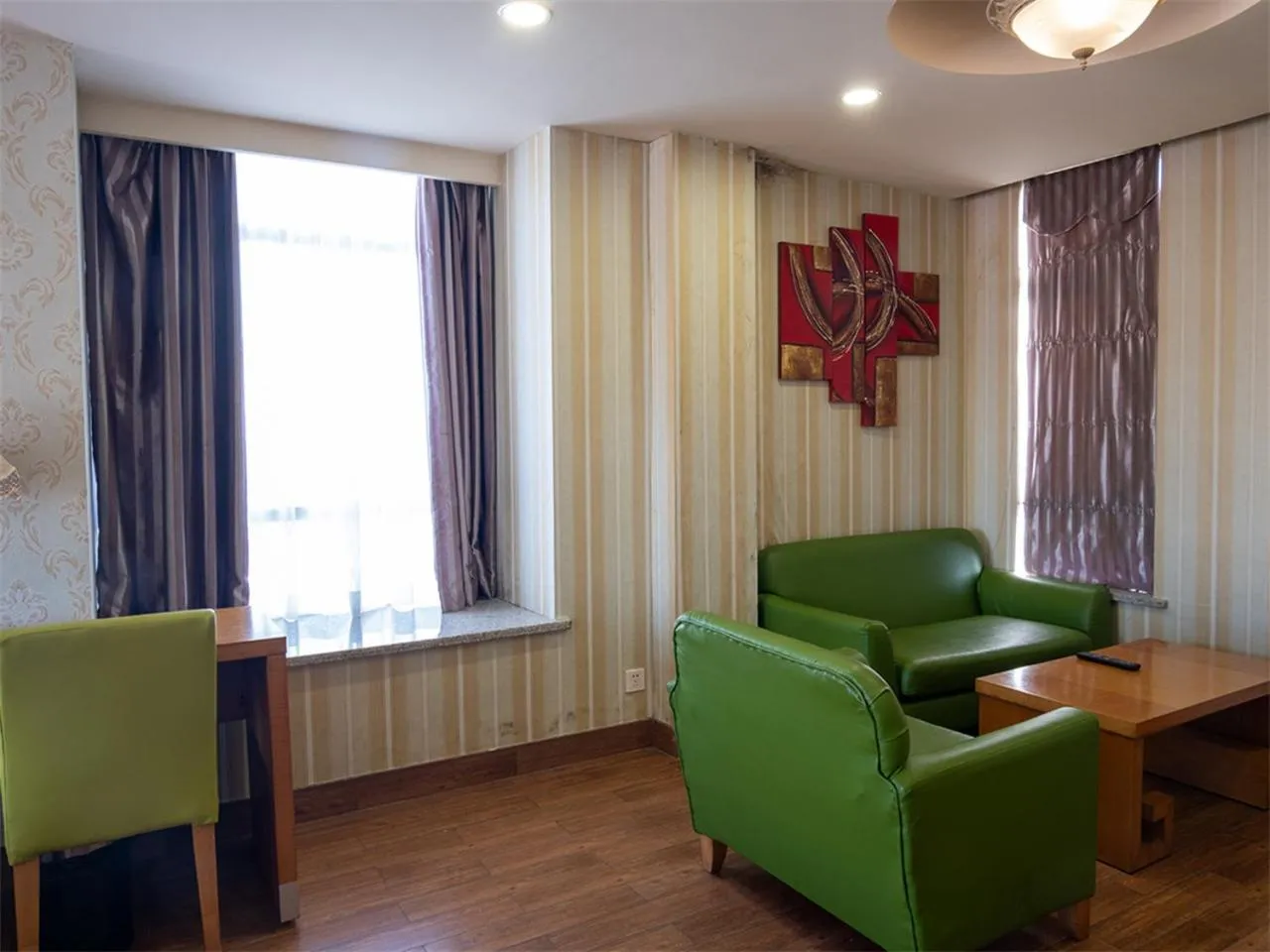 Seating Area in Guangzhou The Royal Garden Hotel