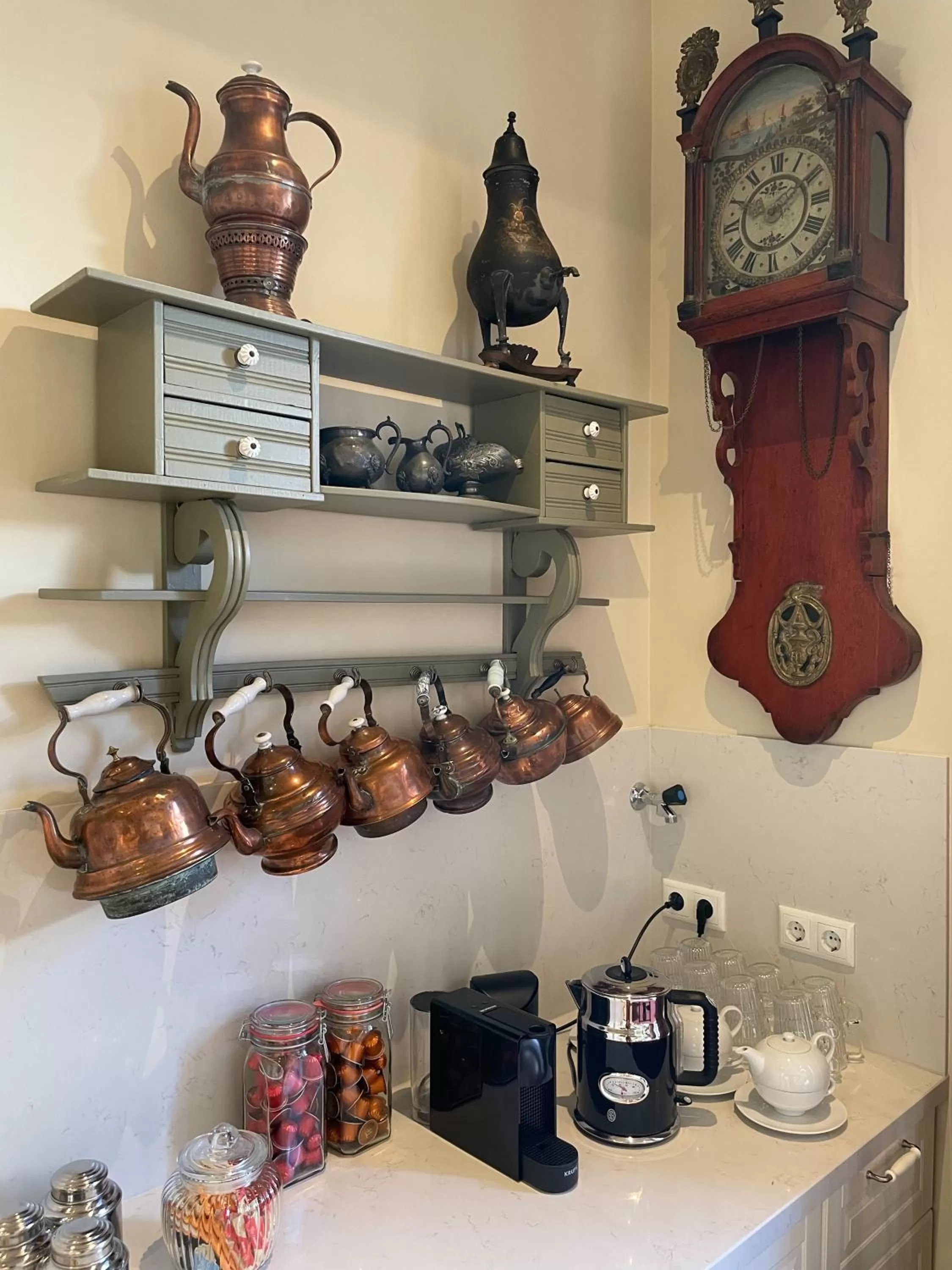 Coffee/tea facilities in BnB 't Ambacht - Boutique Hotel