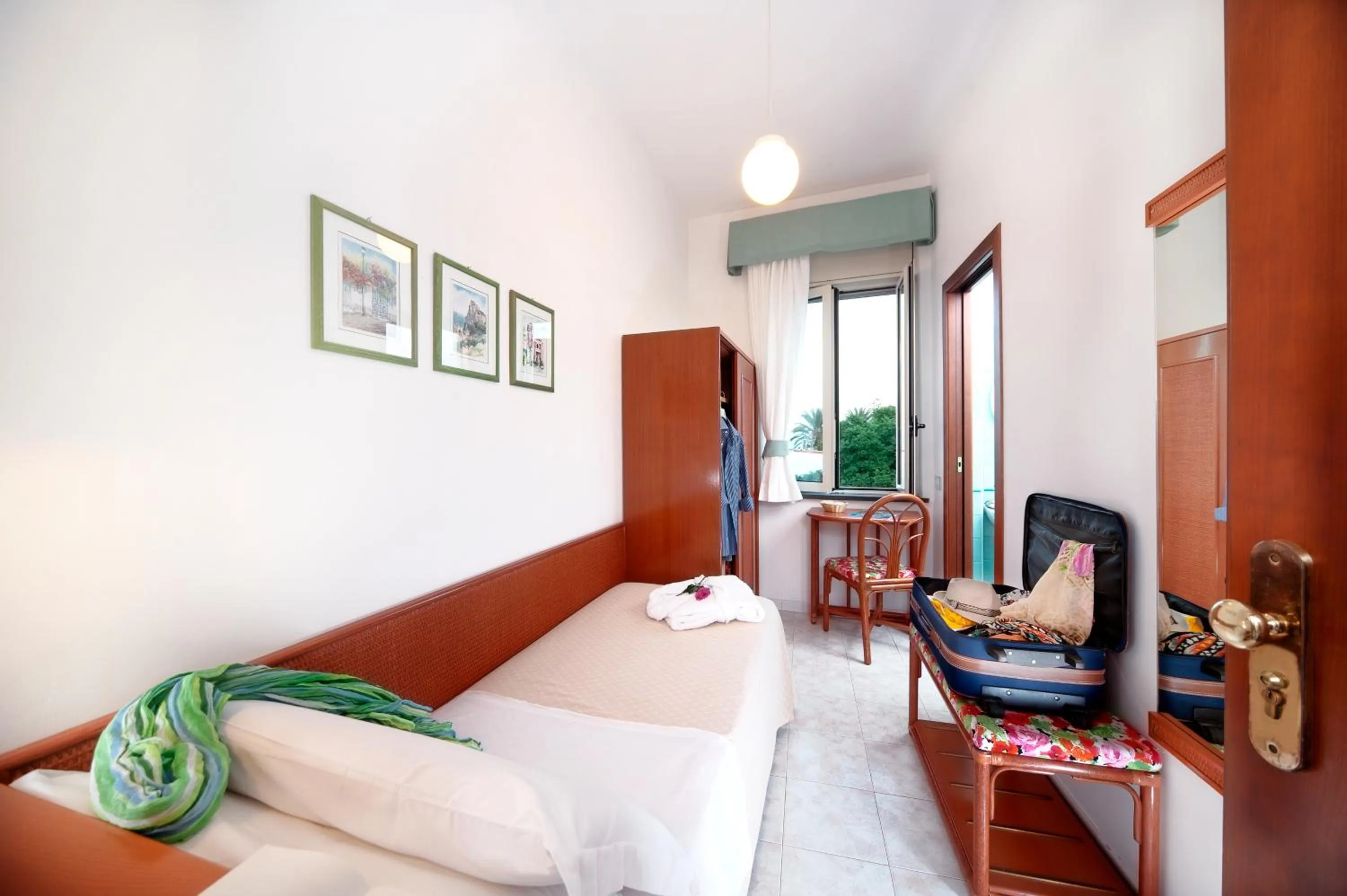 Photo of the whole room, Bed in Hotel Ulisse