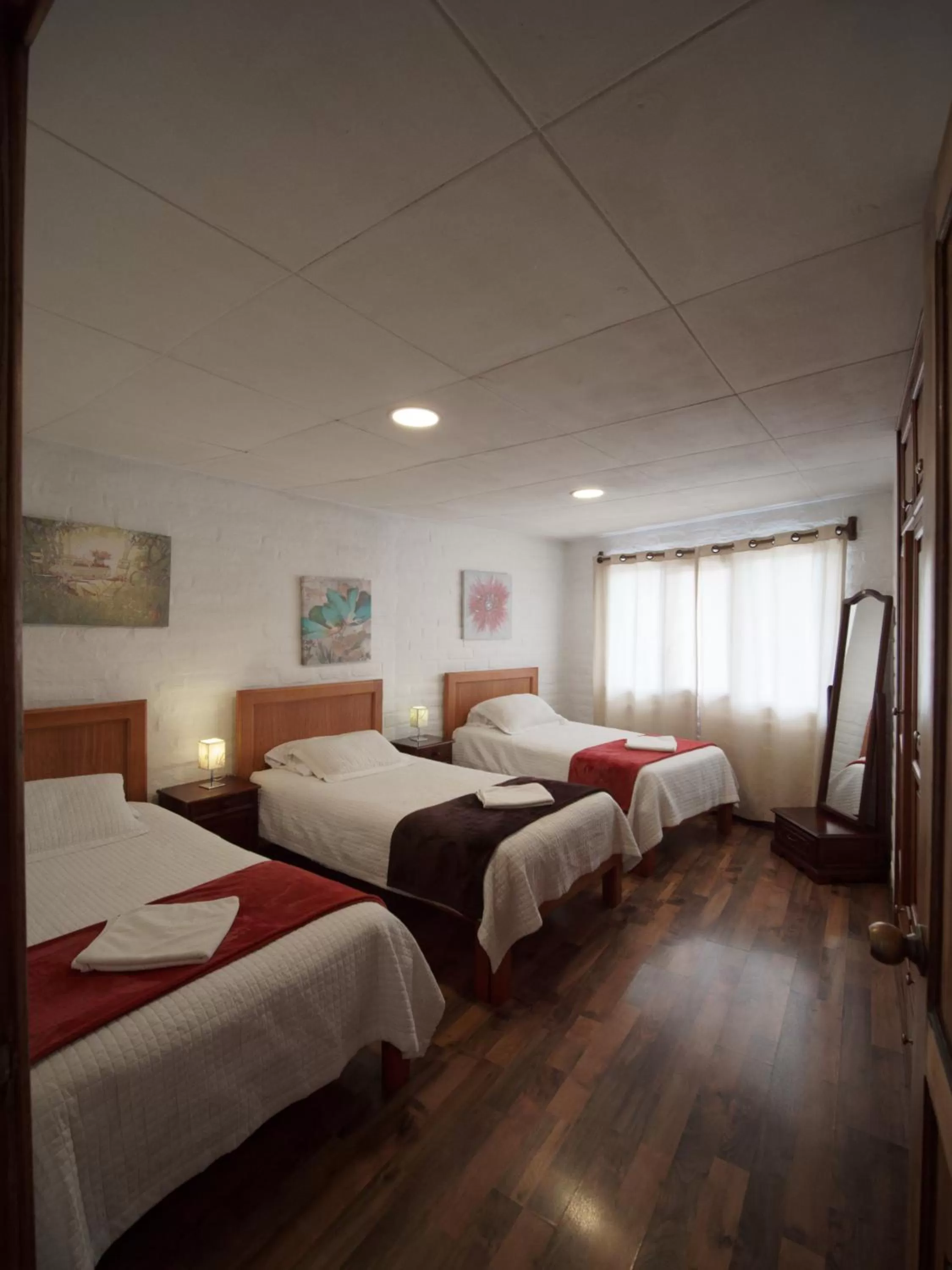 Bedroom, Bed in Apartamentos Otorongo Cuenca Ecuador