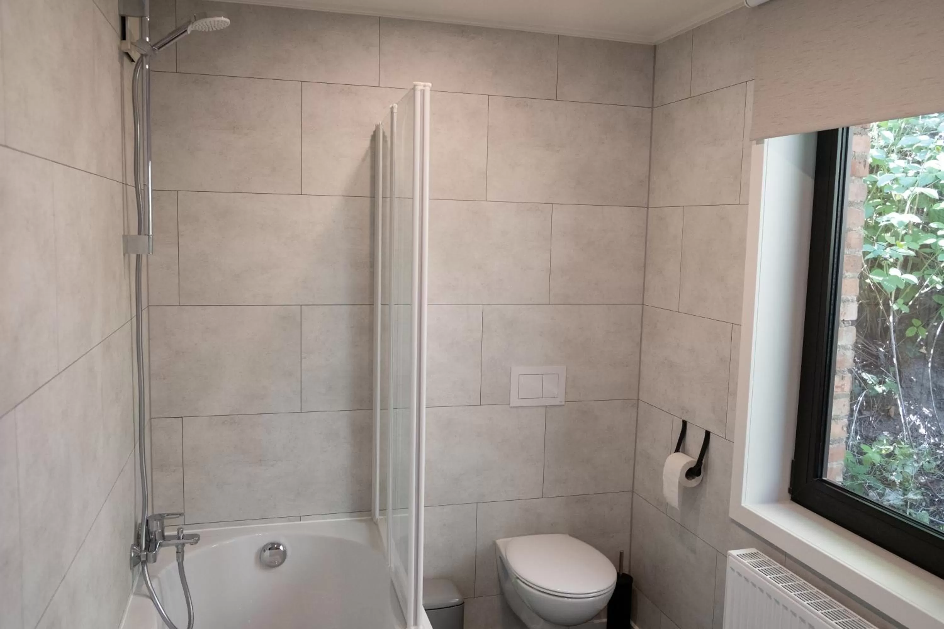 Shower in PANACHE - BIKE EN SLEEP HOTEL