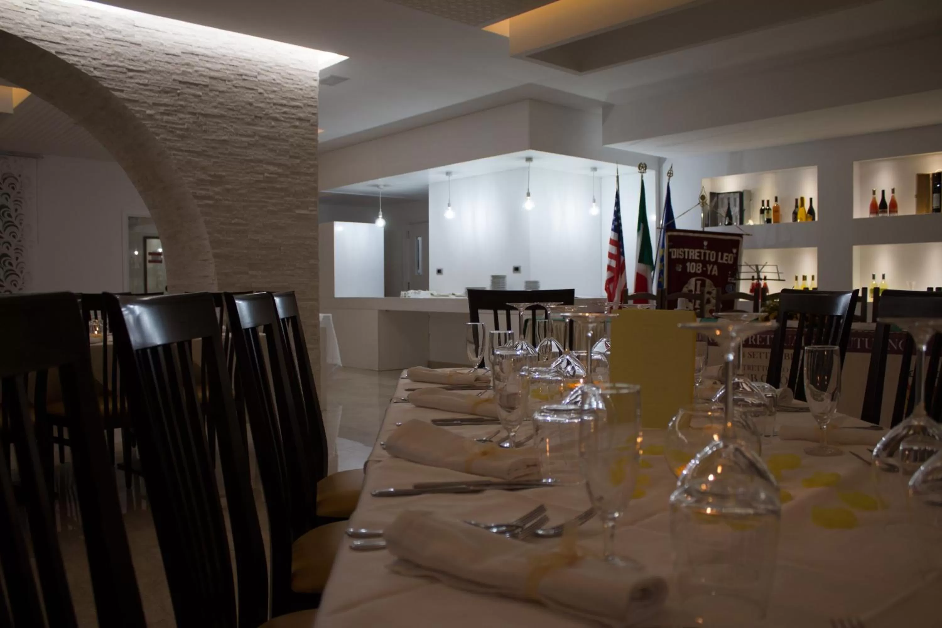 Restaurant/places to eat in Hotel Miramare