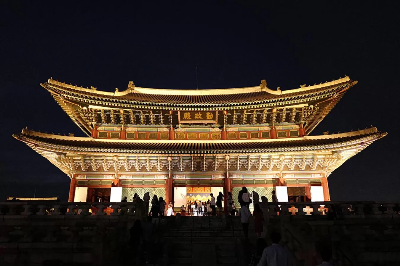 Nearby landmark in Hotel Lumia Myeongdong