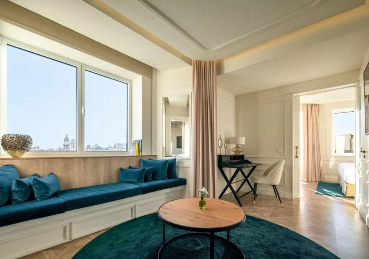 Area and facilities in Only YOU Hotel Valencia