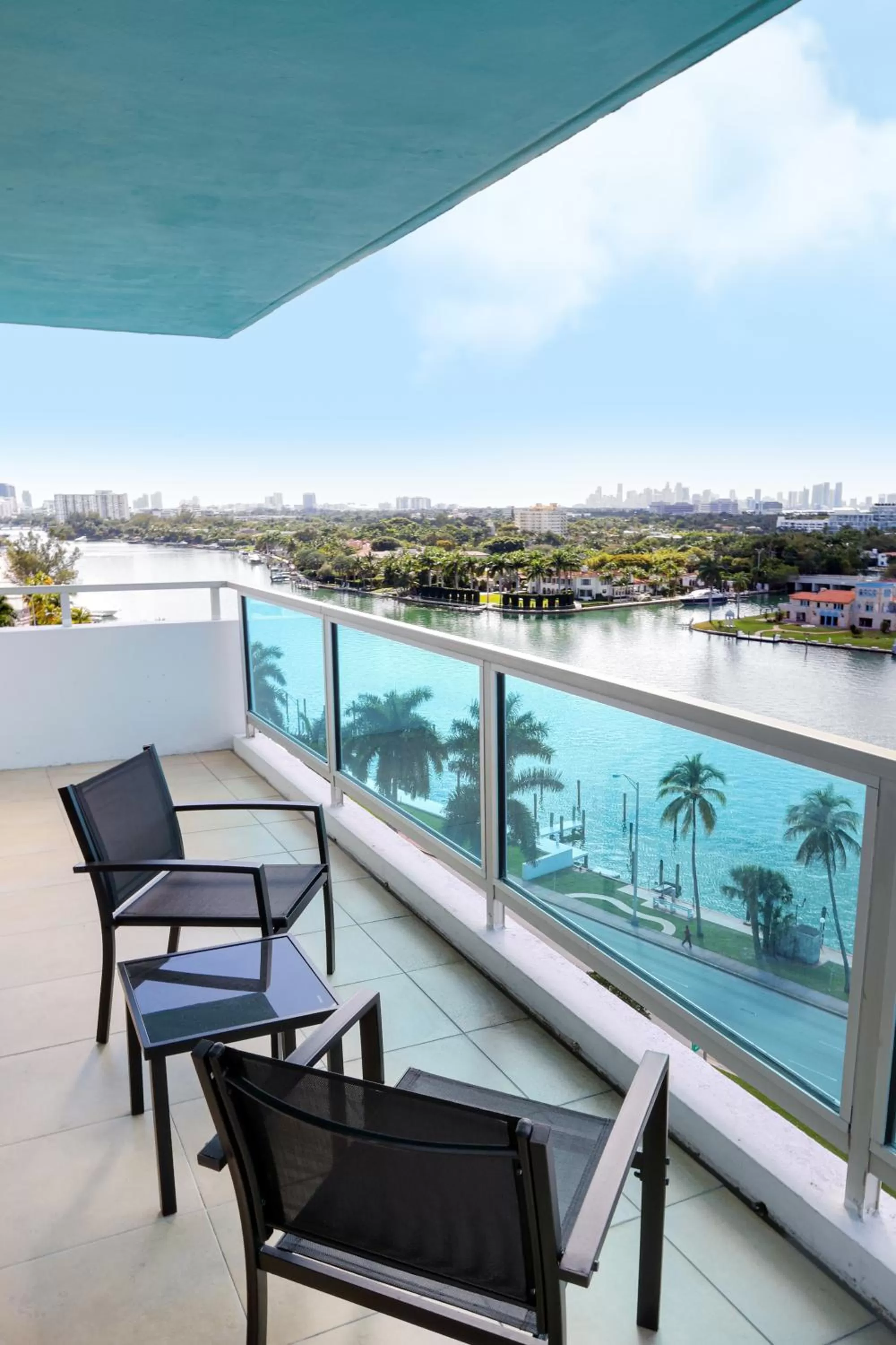 Balcony/Terrace in Seacoast Suites on Miami Beach