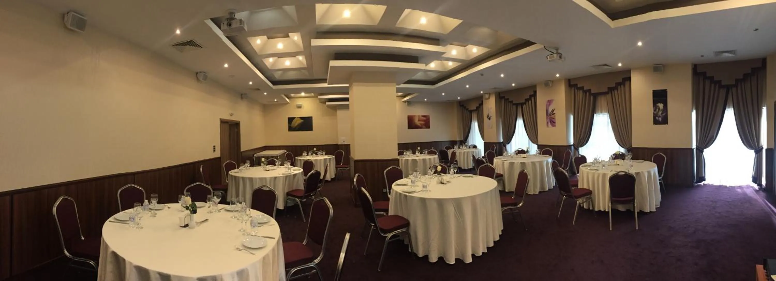 Banquet/Function facilities in Hotel Golden Tulip Varna