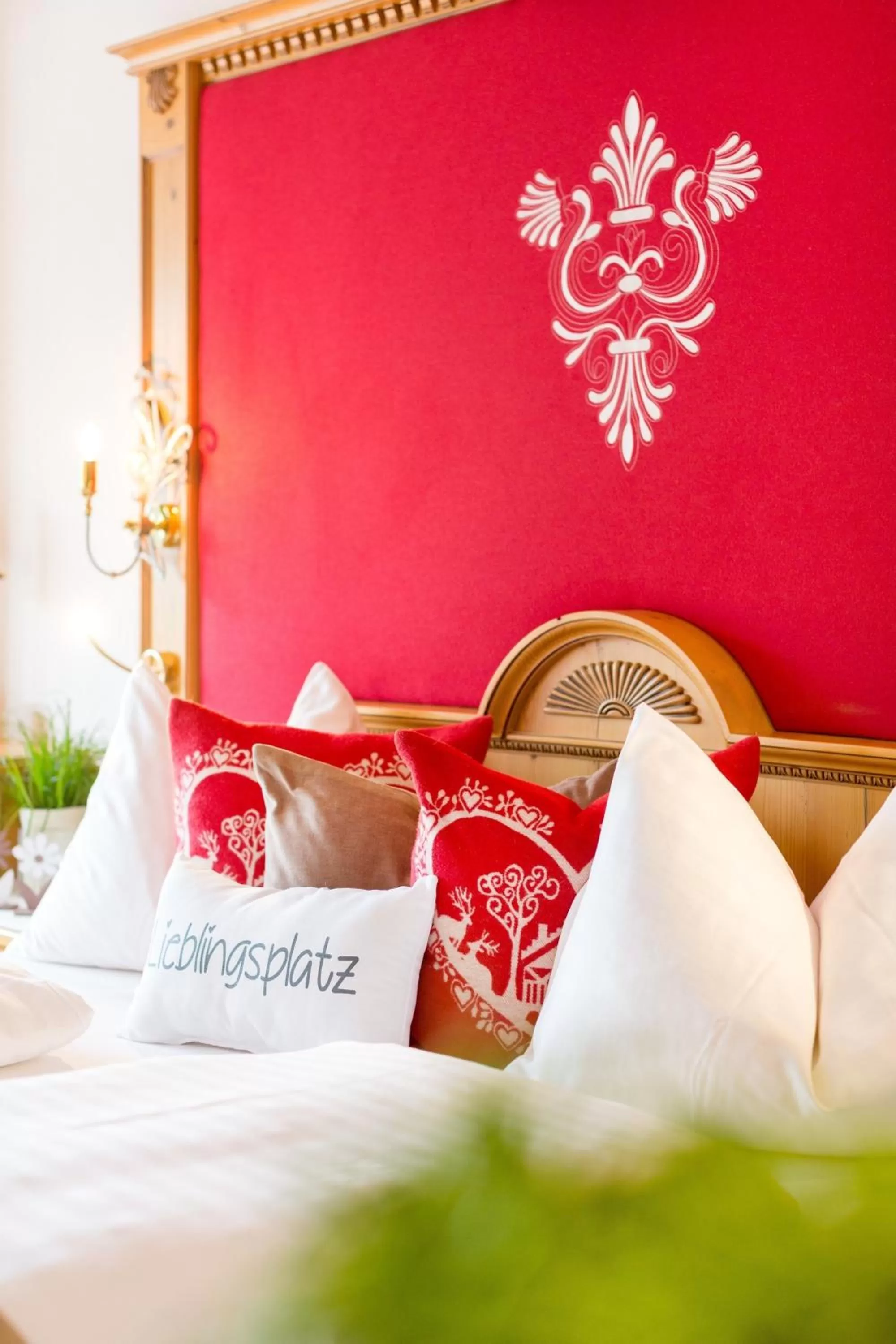 Bed in Superior Sport und Familienresort Alpenblick