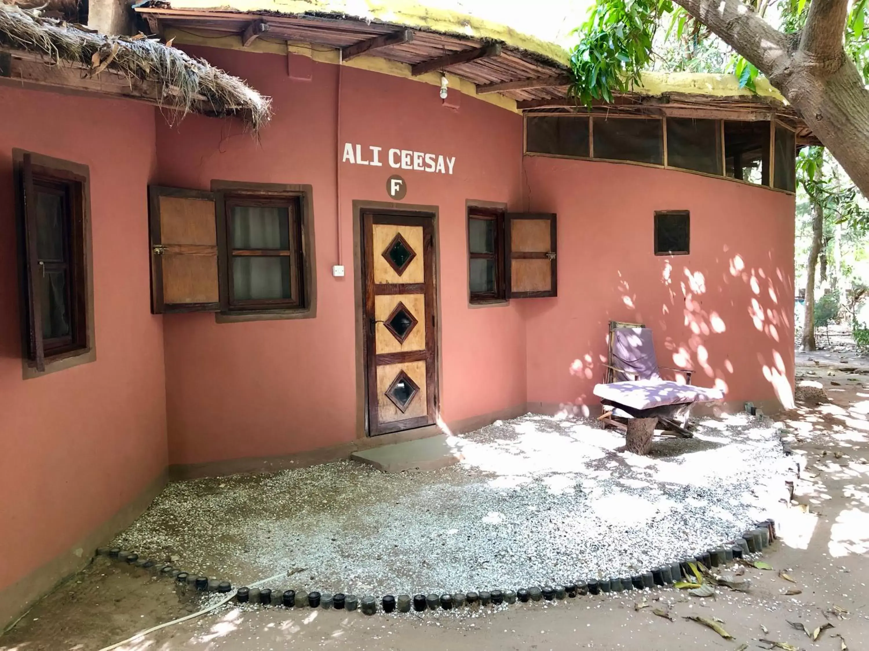 Deluxe Twin Room - single occupancy in Nemasu Eco-lodge Deluxe Twin Room - single occupancy in Nemasu Eco-lodge