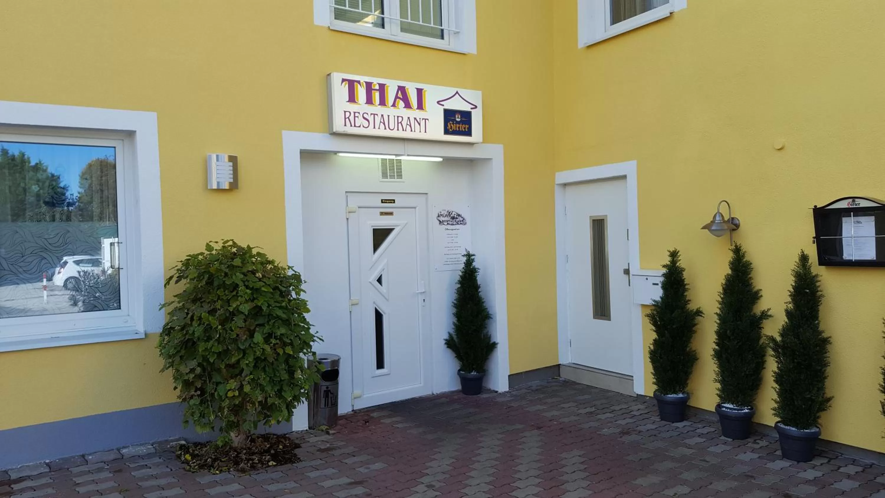 Restaurant/places to eat in Pension Haus Nova