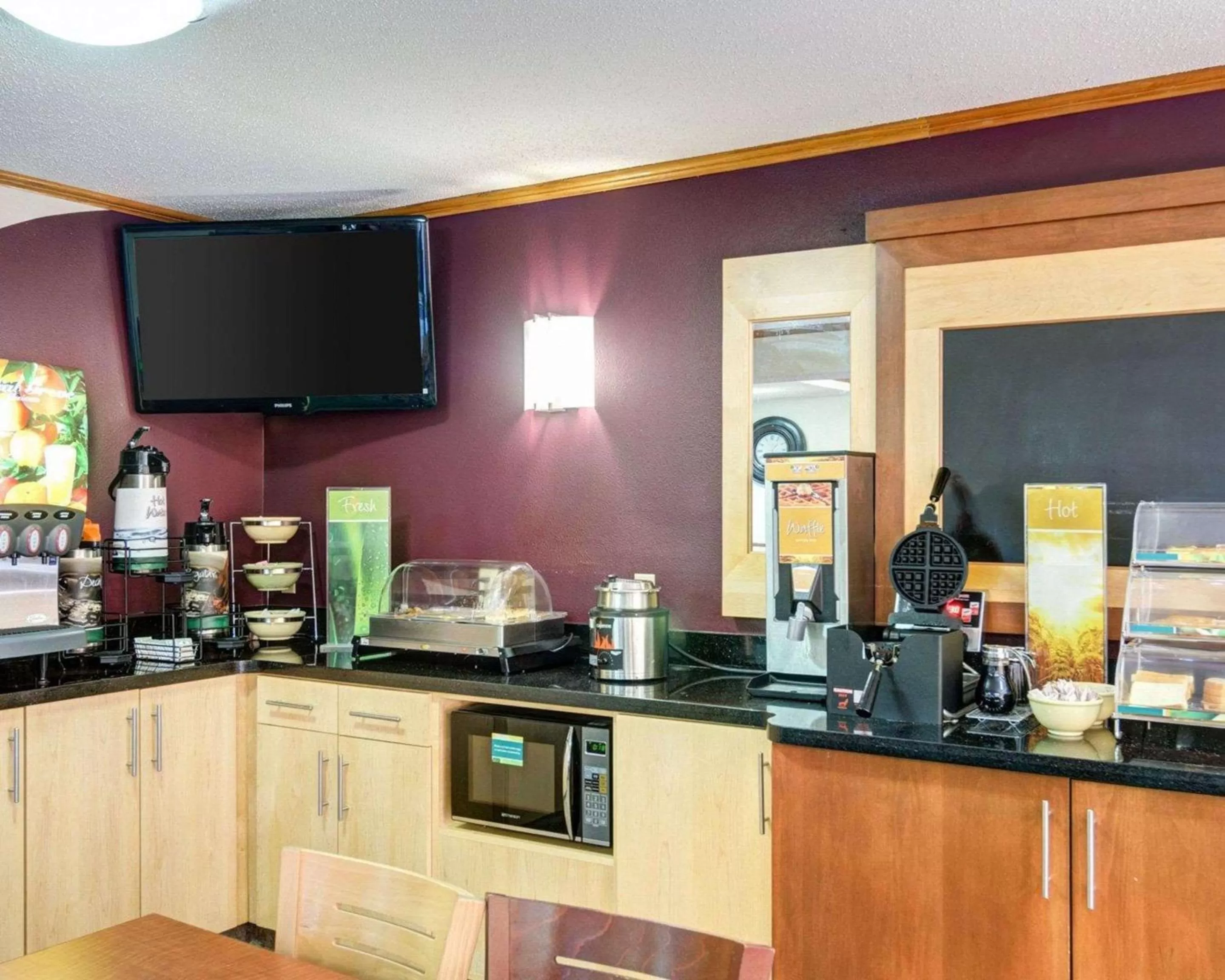 Restaurant/places to eat in Quality Inn Fort Smith I-540