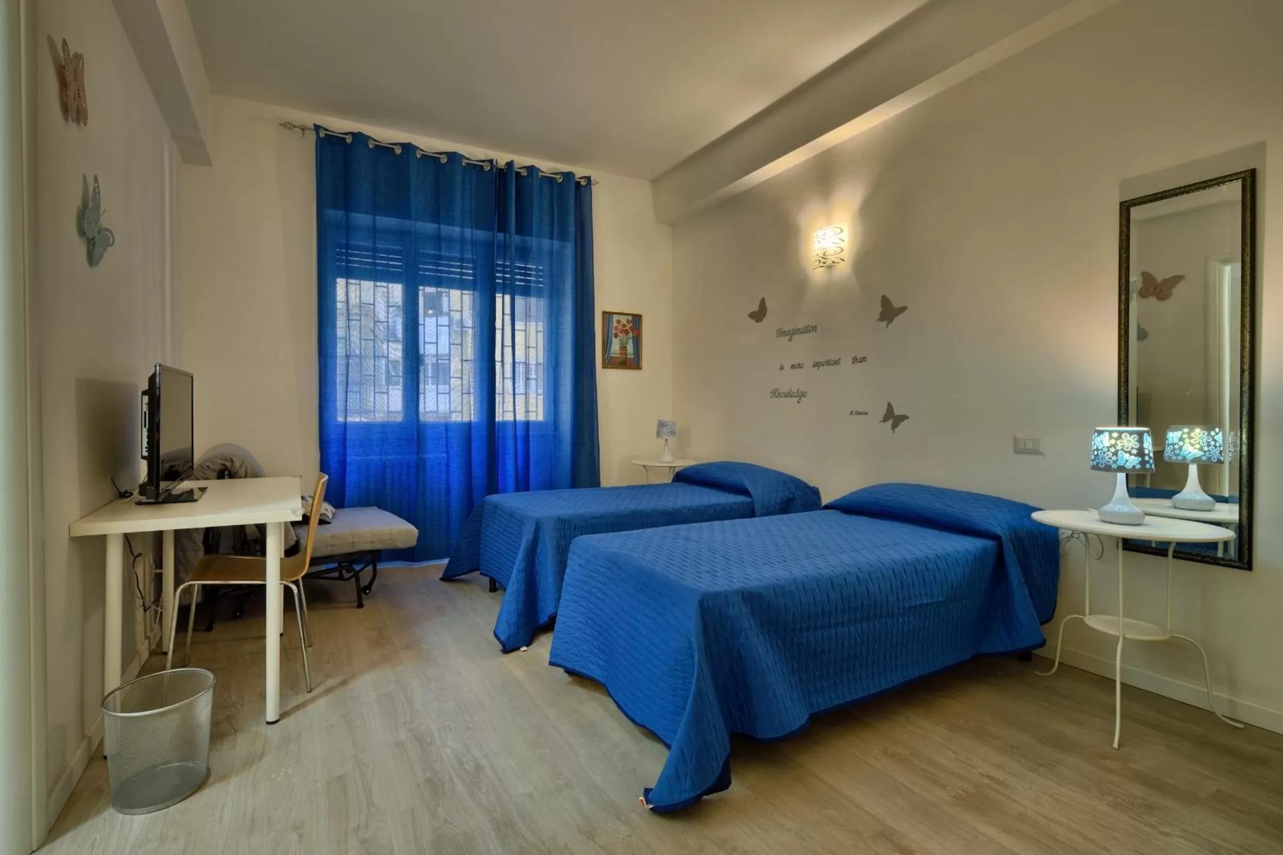 Double or Twin Room in Madì B&B
