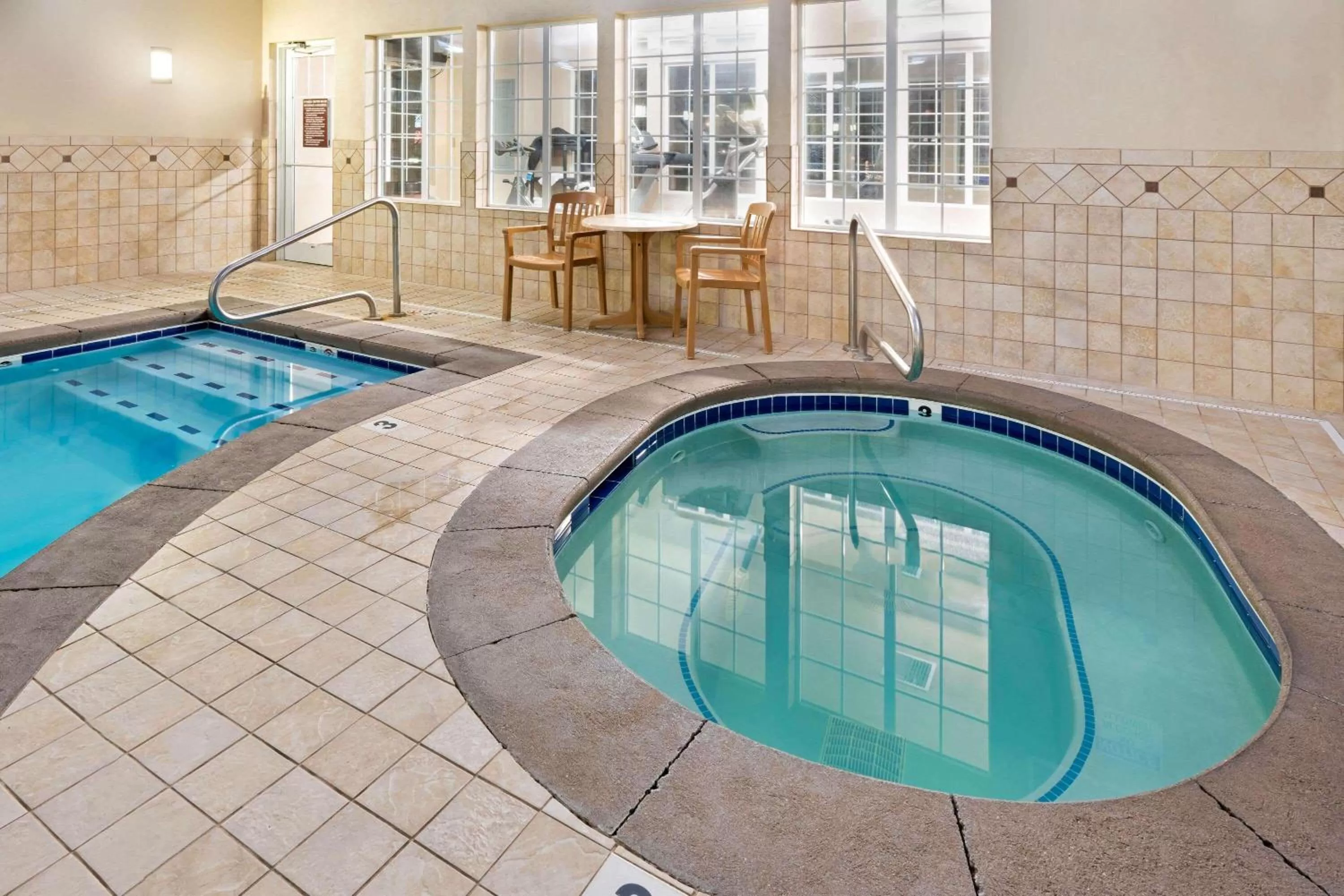 Hot Tub in La Quinta Inn by Wyndham Missoula