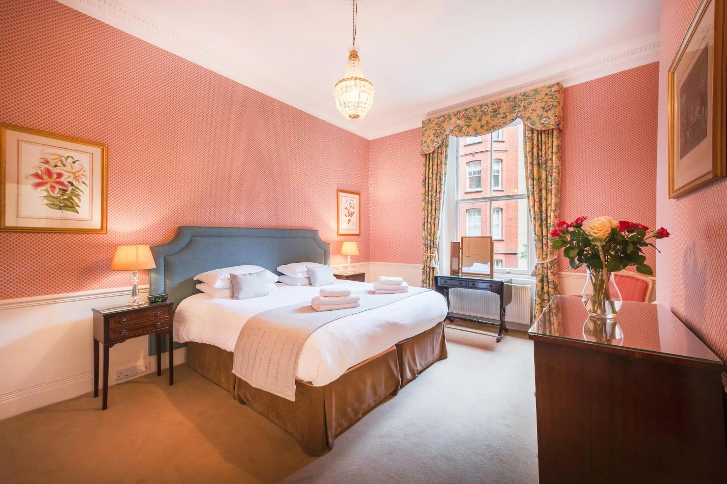 Bedroom, Bed in No1 The Mansions By Mansley