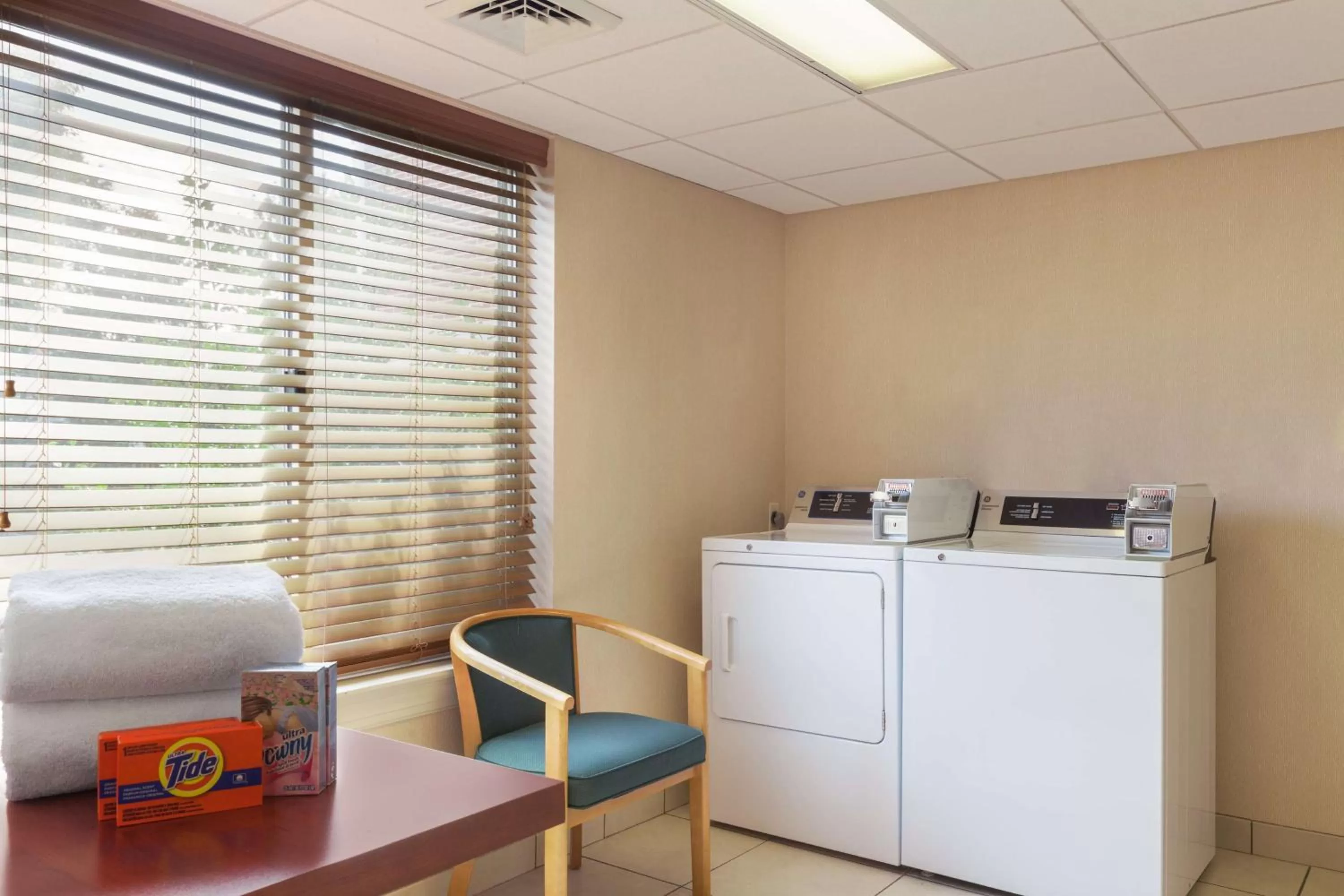 Property building in Hilton Garden Inn Lancaster