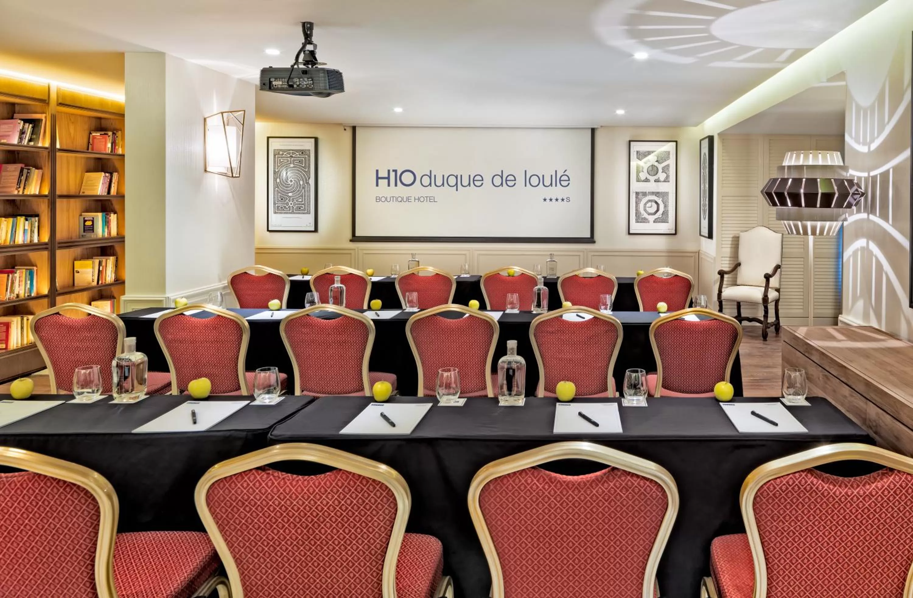 Meeting/conference room in H10 Duque de Loule