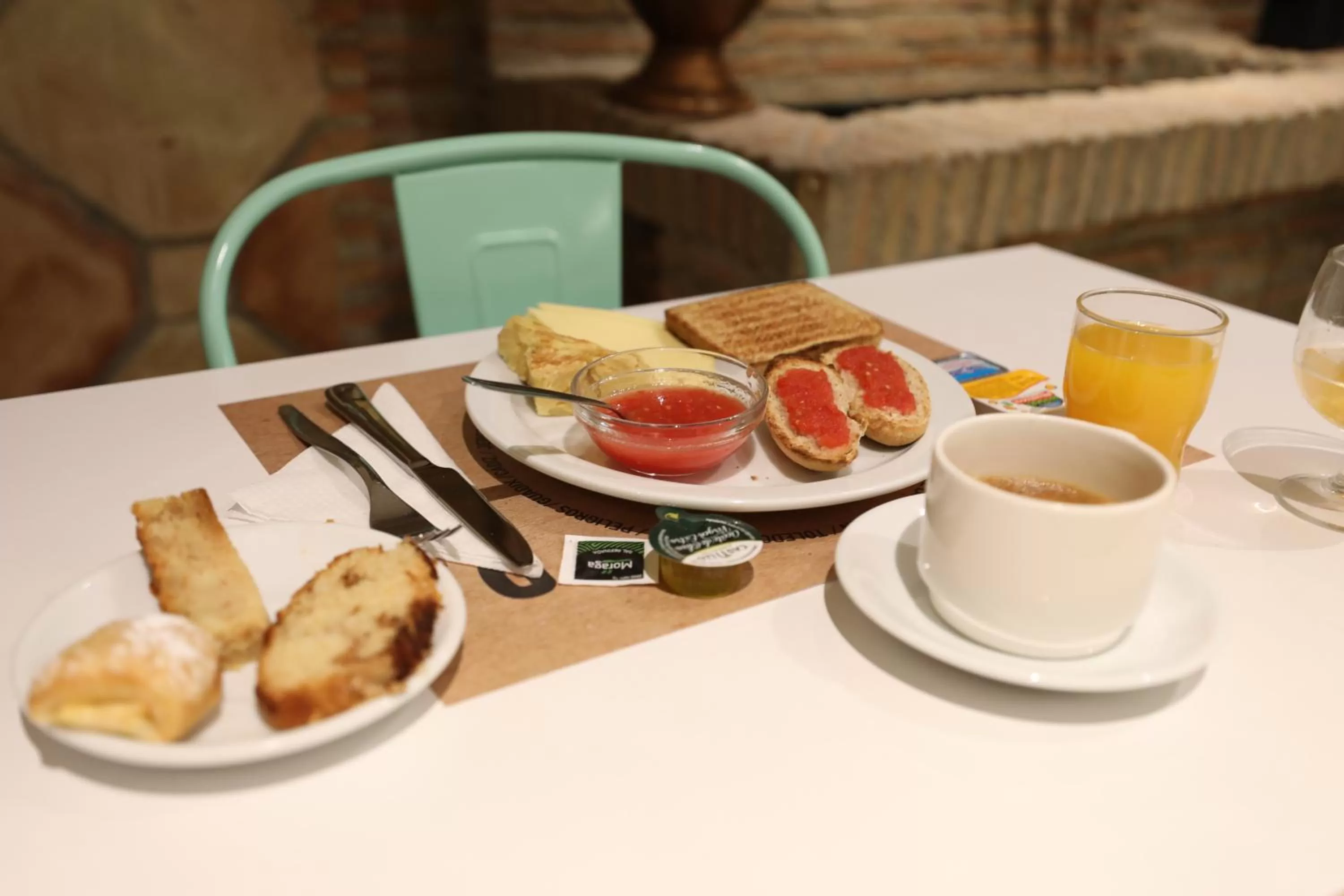 Buffet breakfast in YIT Casablanca