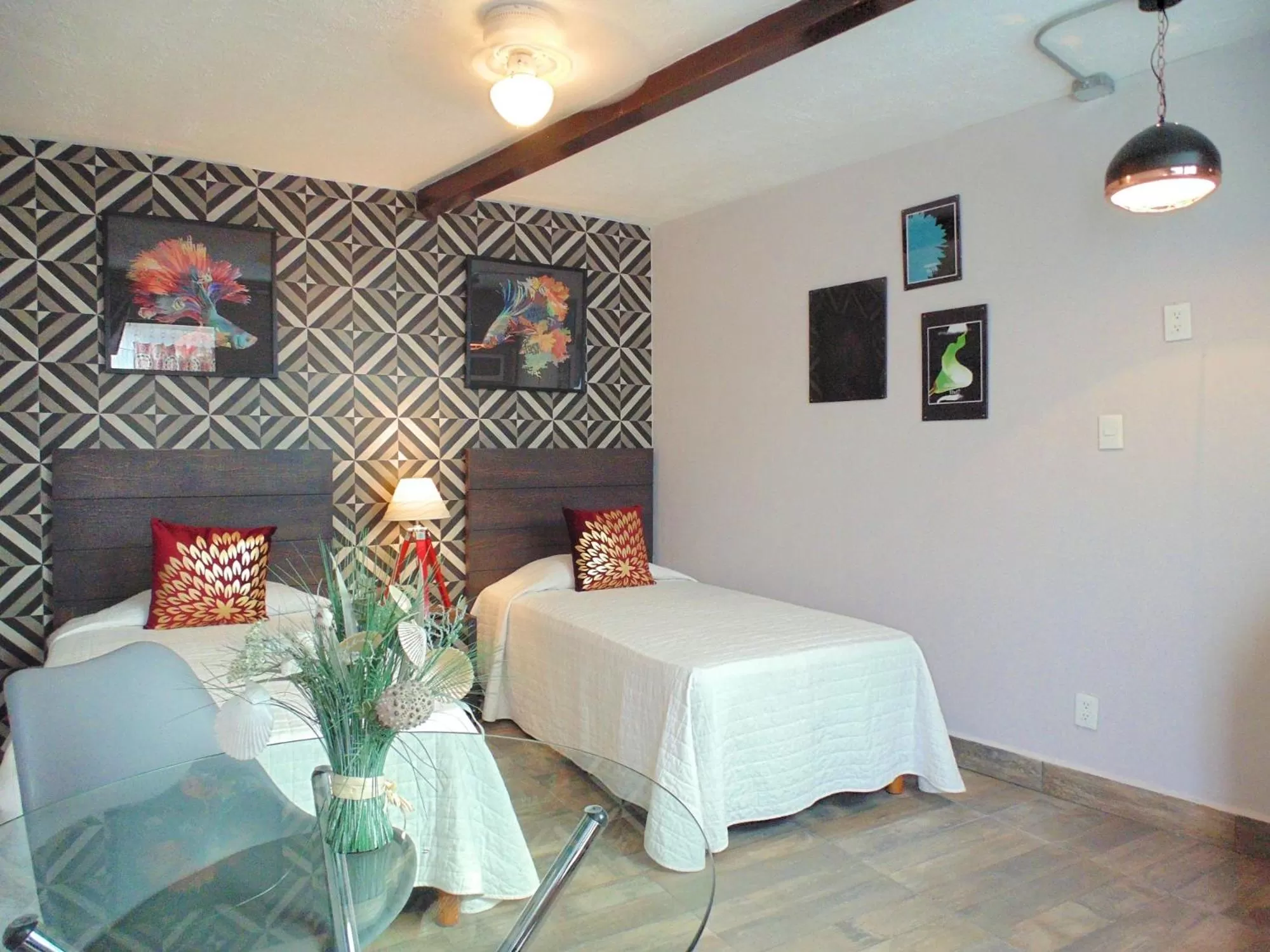 Bedroom, Bed in Coyotito Beds Coyoacan Confort y flexibilidad