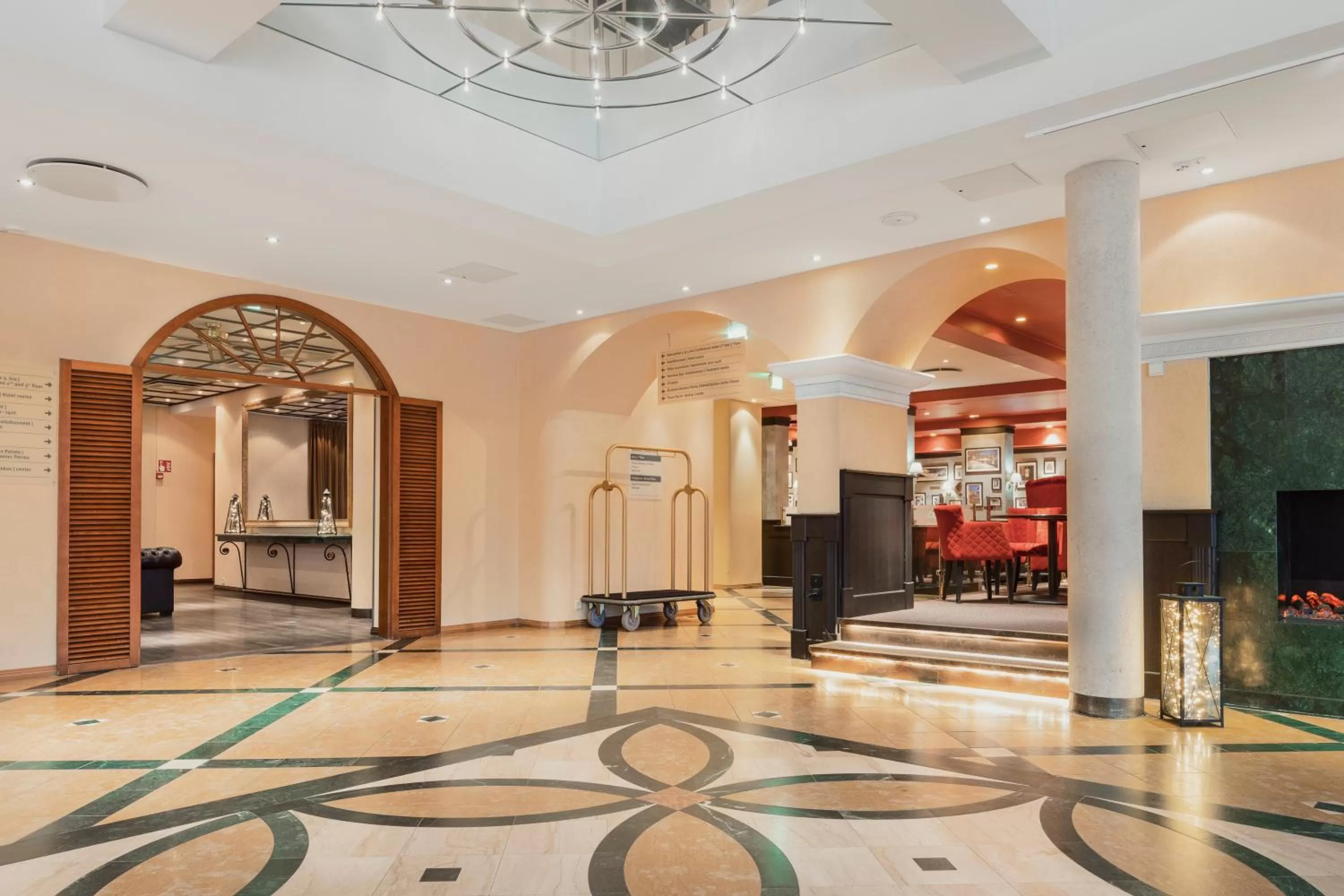 Lobby or reception in Holiday Club Turun Caribia