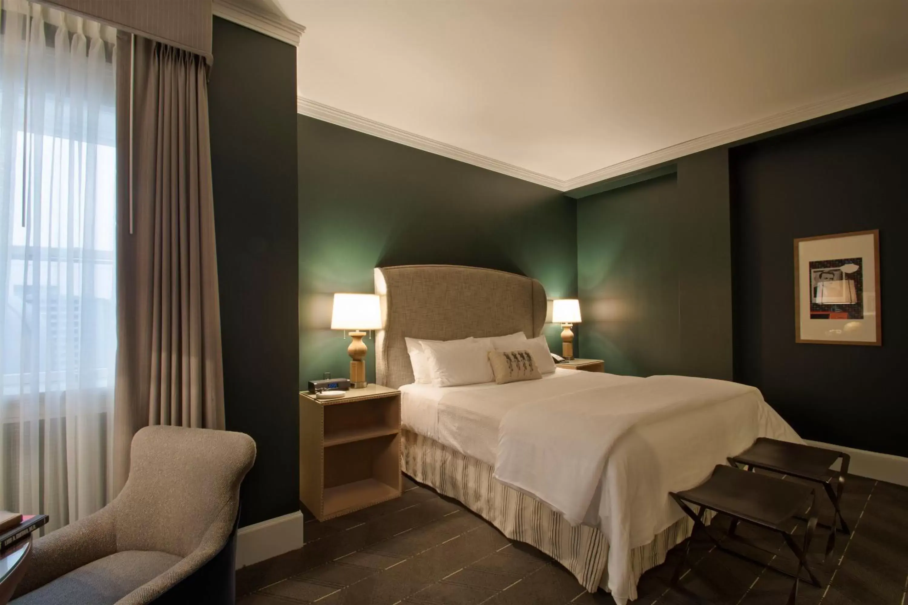 Deluxe King Room in Sentinel Hotel Deluxe King Room in Sentinel Hotel