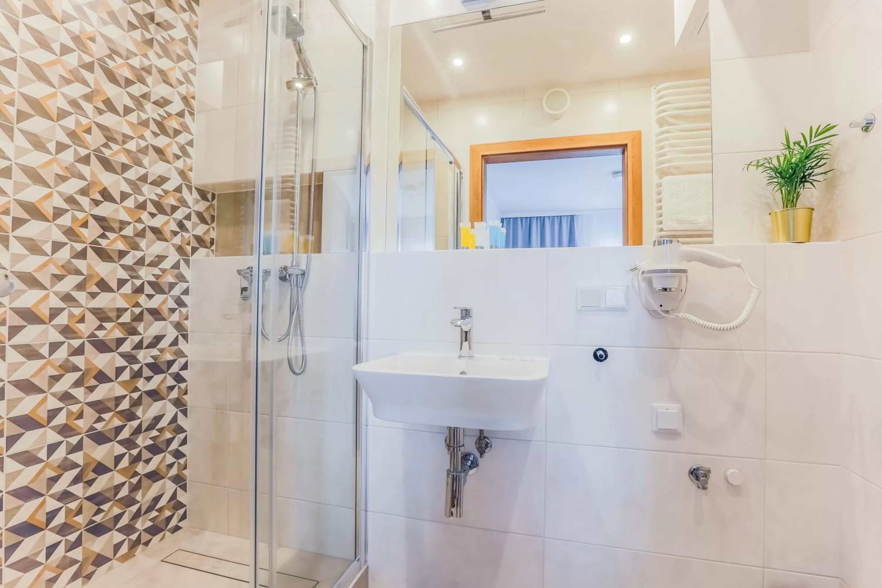 Shower, Bathroom in COIN Apartamenty Krakowska