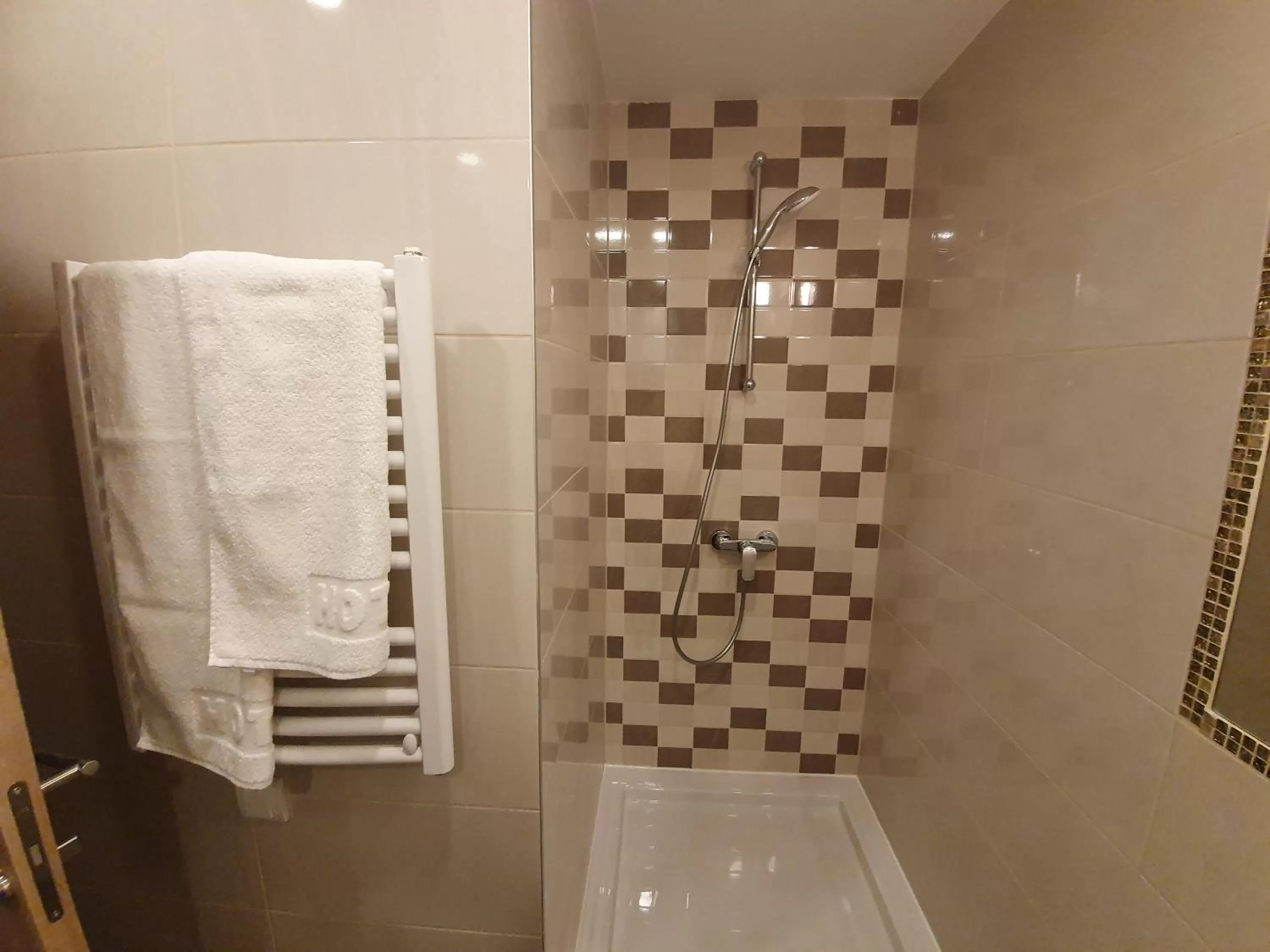 Bathroom in Premium Crown Suites