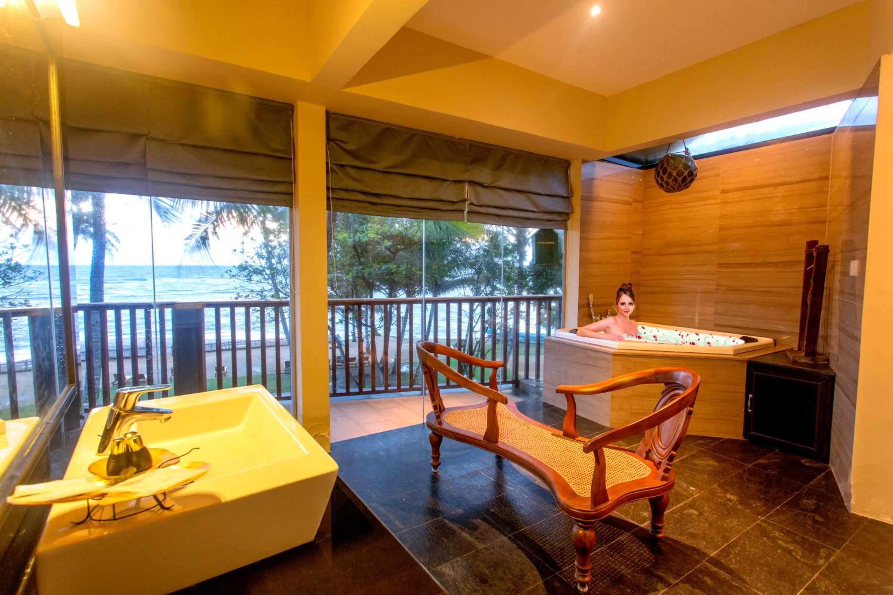 Bathroom in Earl's Reef