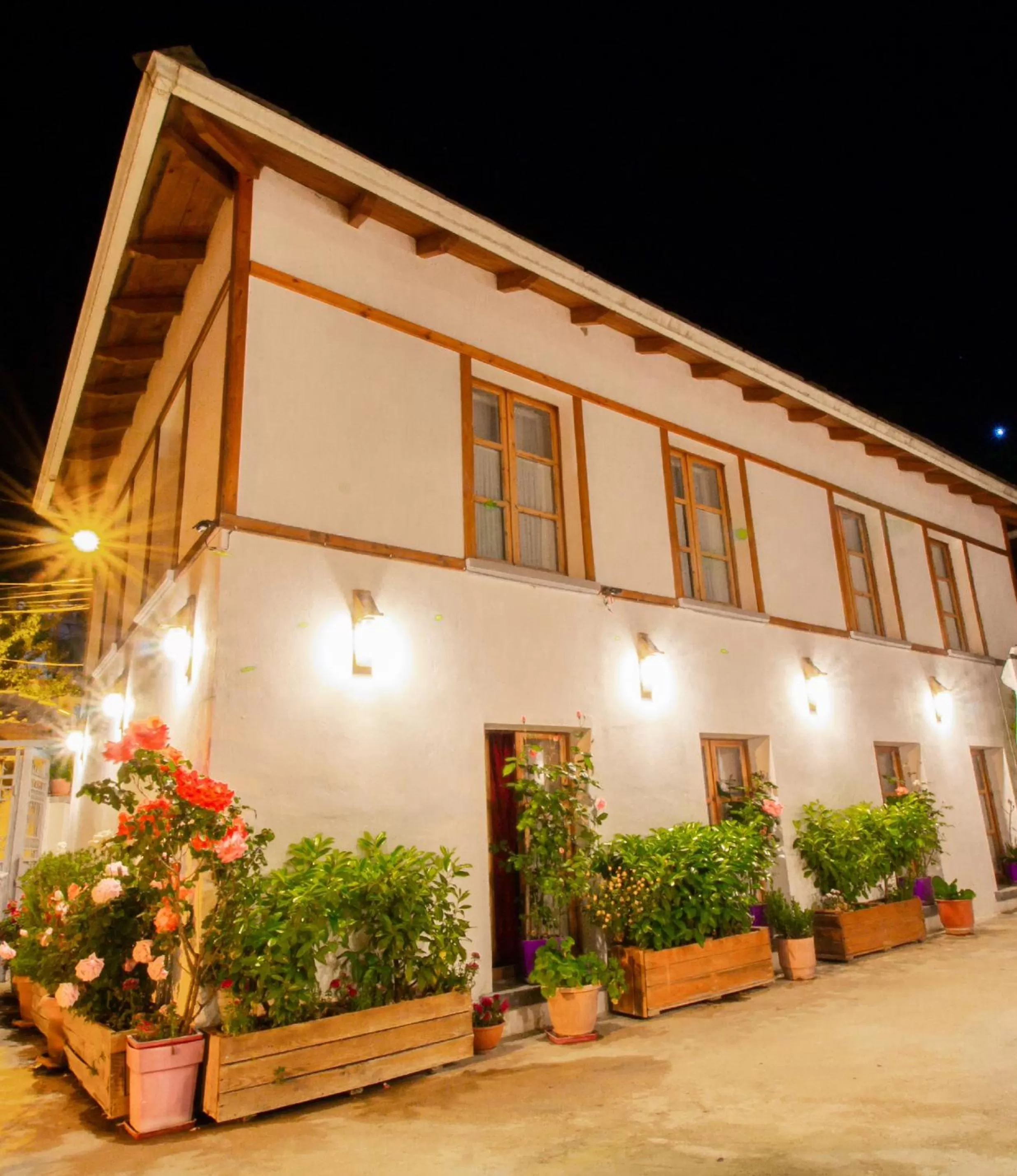 Property Building in Hotel Bebej Tradicional