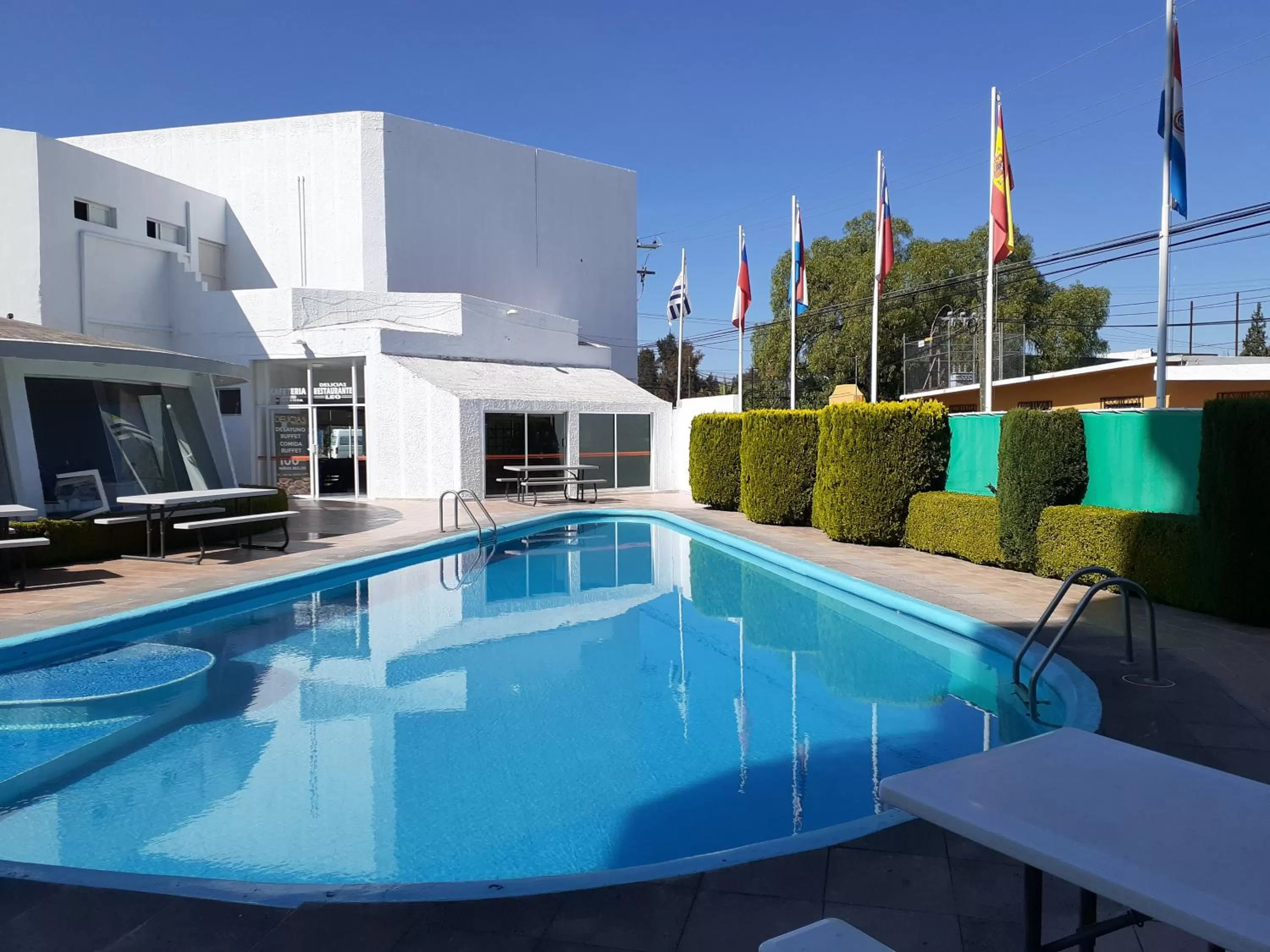 Balcony/Terrace, Swimming Pool in Leo Hotel