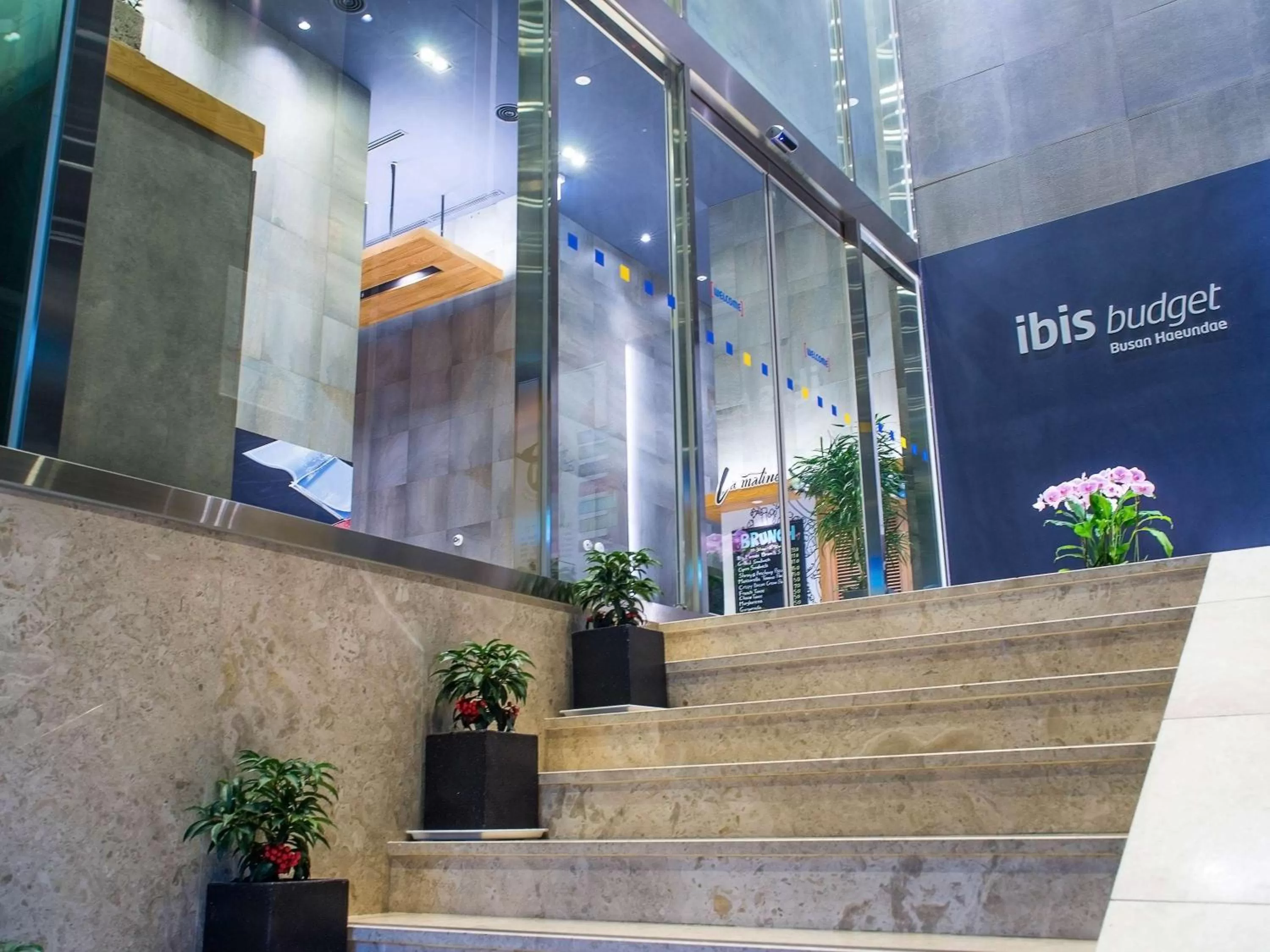 Property building in ibis budget Ambassador Busan Haeundae