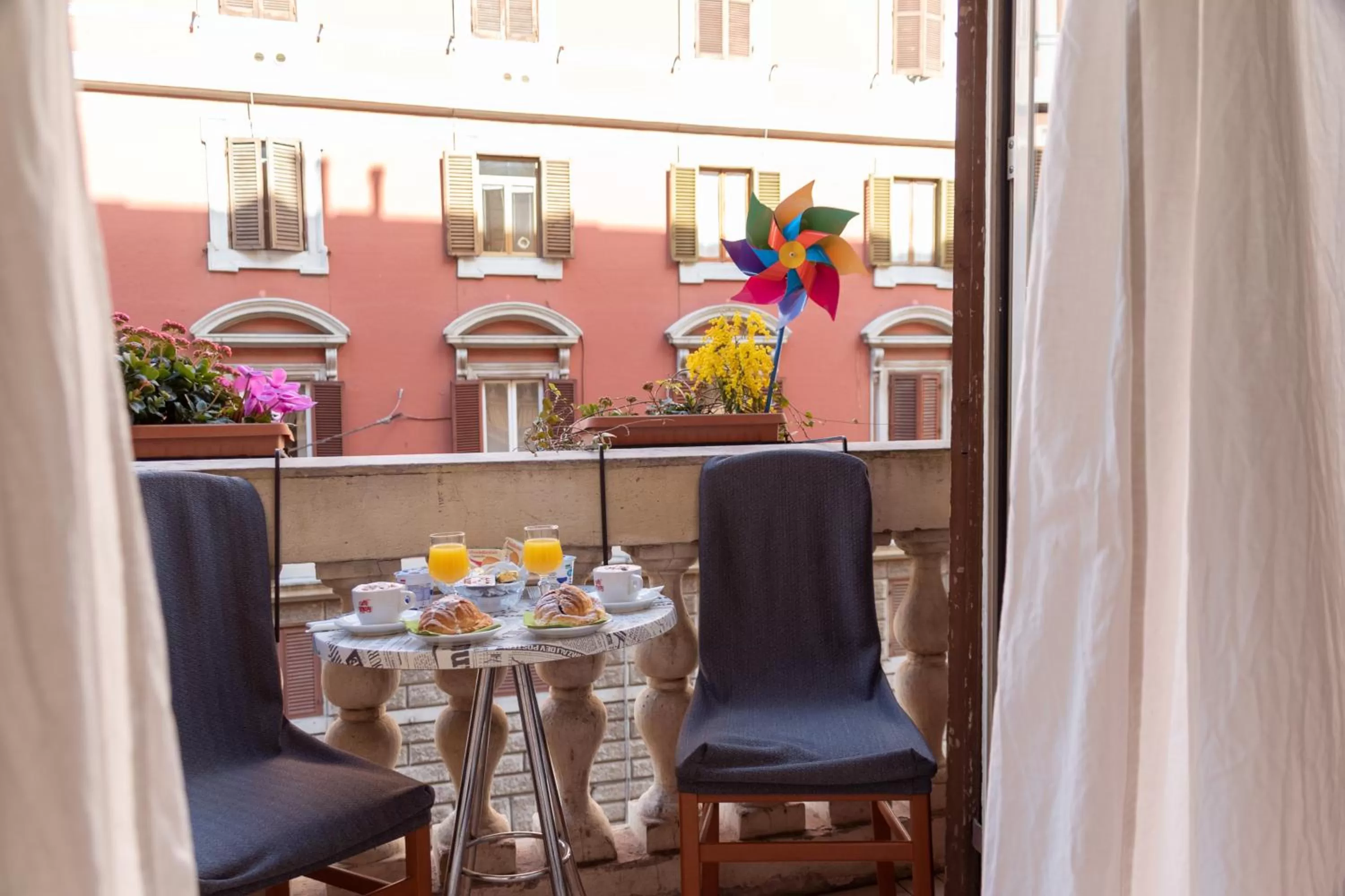 Balcony/Terrace in Hotel Sol Levante