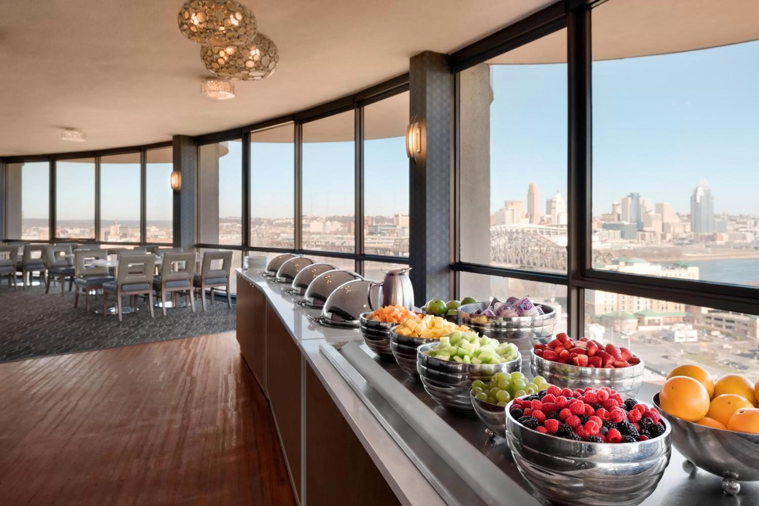 Breakfast in Radisson Hotel Cincinnati Riverfront