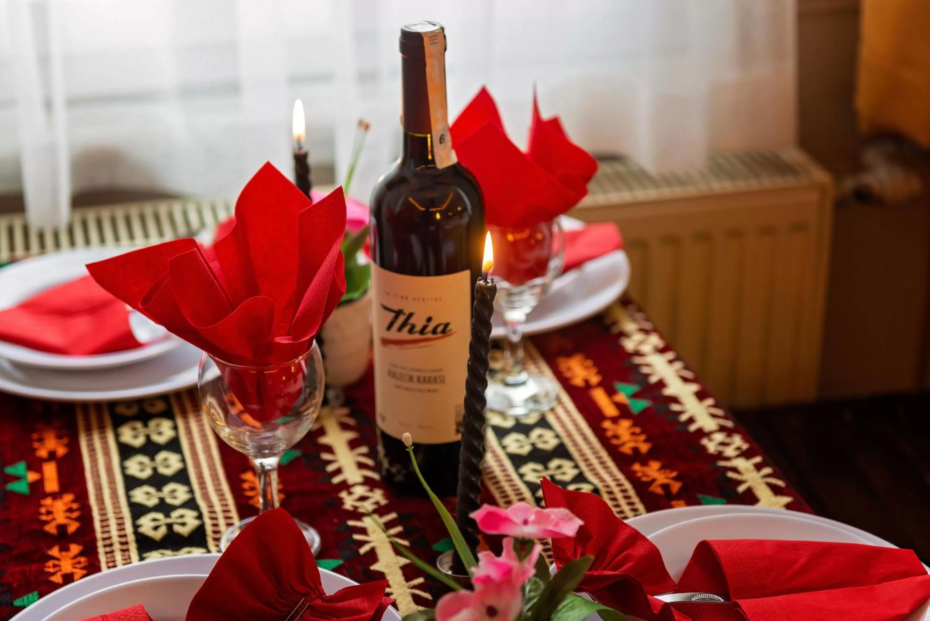 Food and drinks in Kadirga Studios