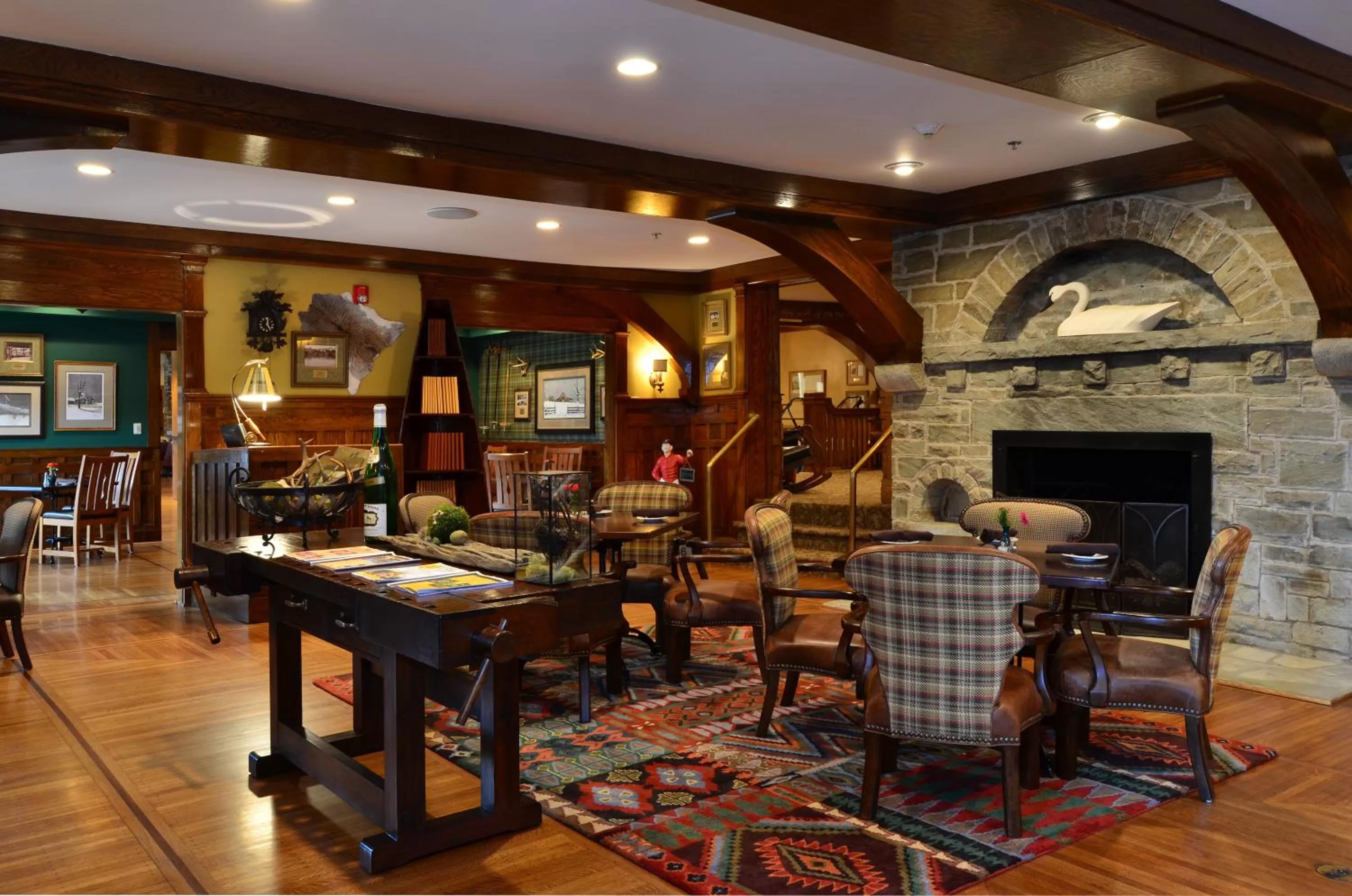 Restaurant/places to eat in Chetola Resort