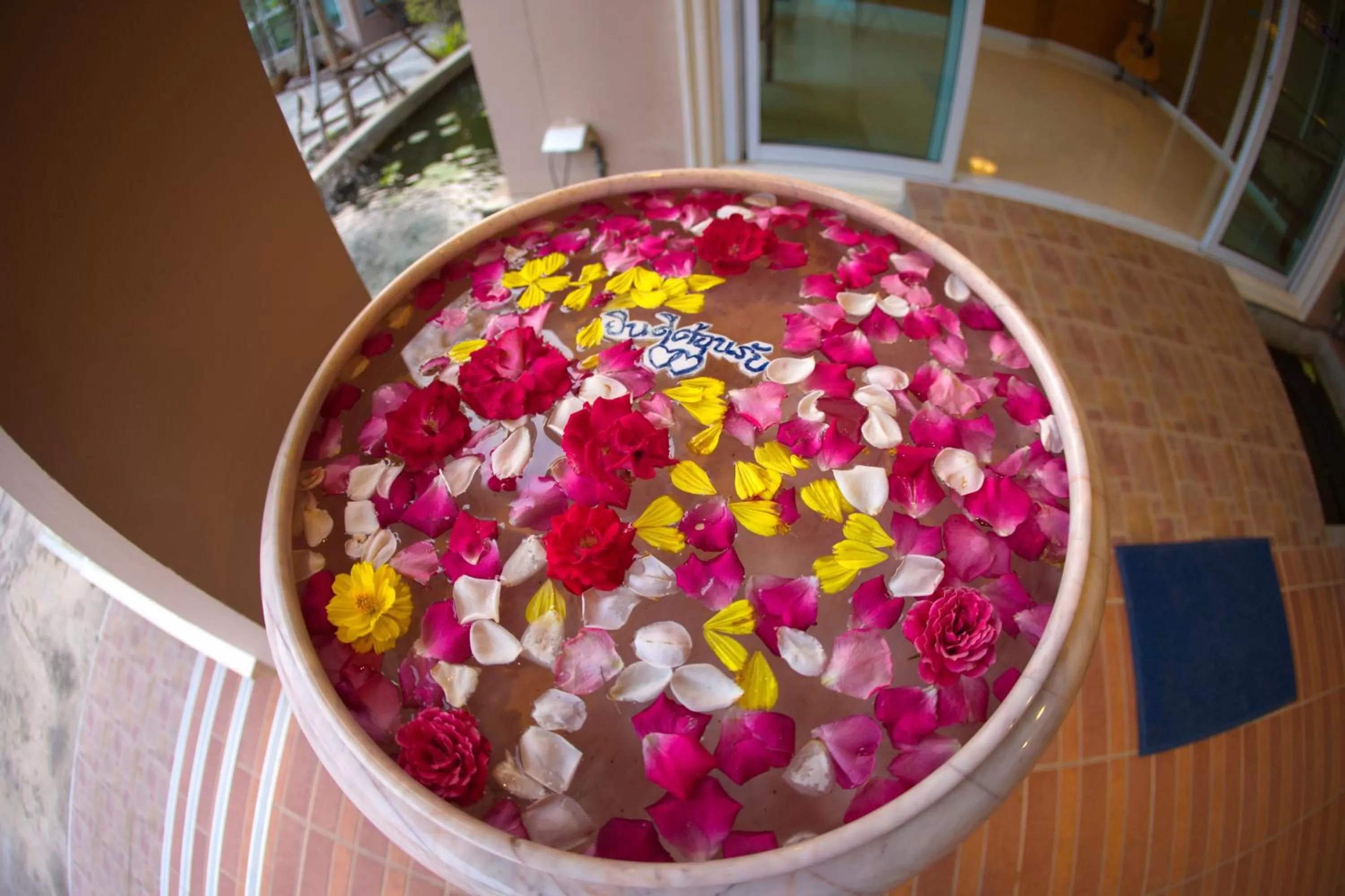 Property building in Baan Sanpoom