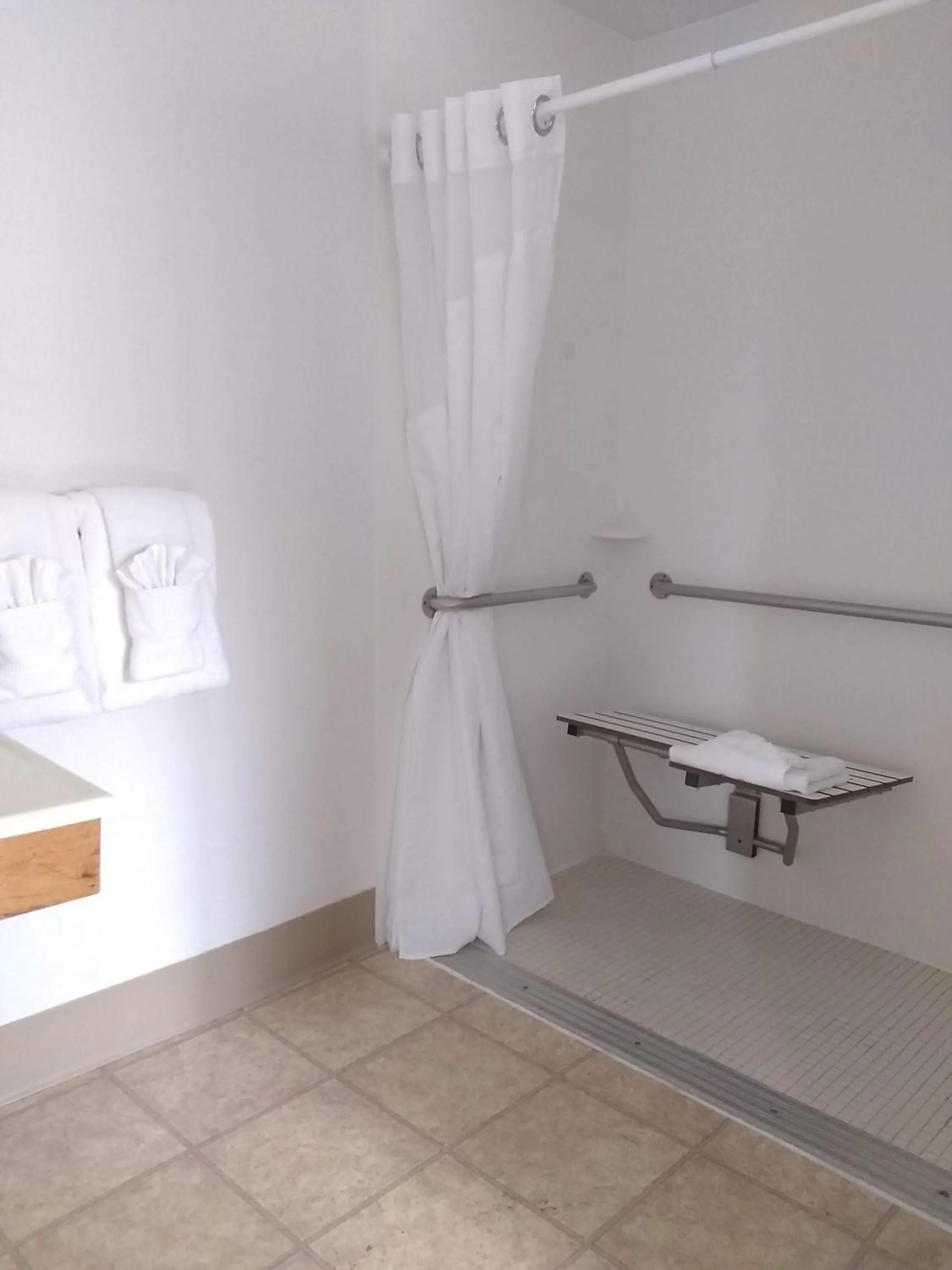 Bathroom in The Orca Inn