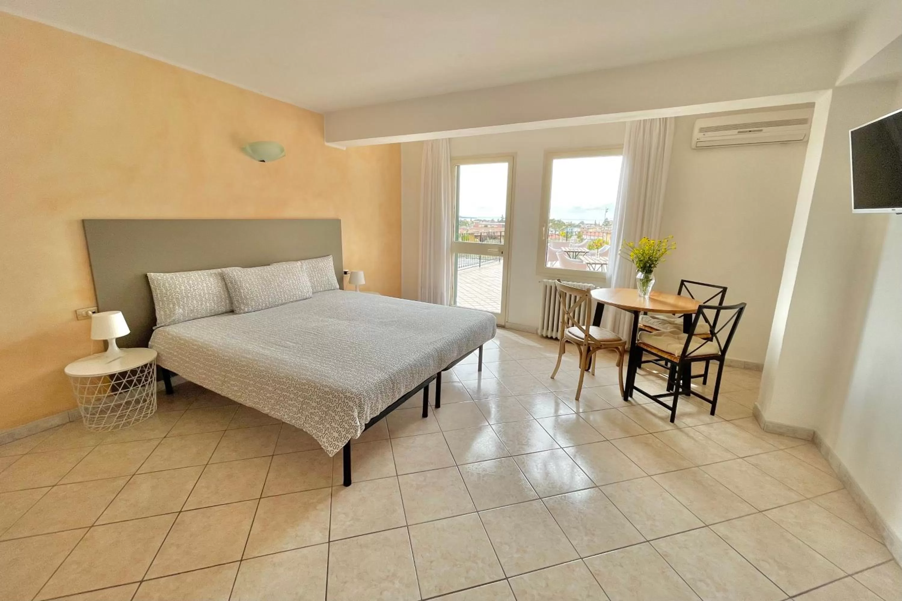 Photo of the whole room, Bed in Albergo Vittoria