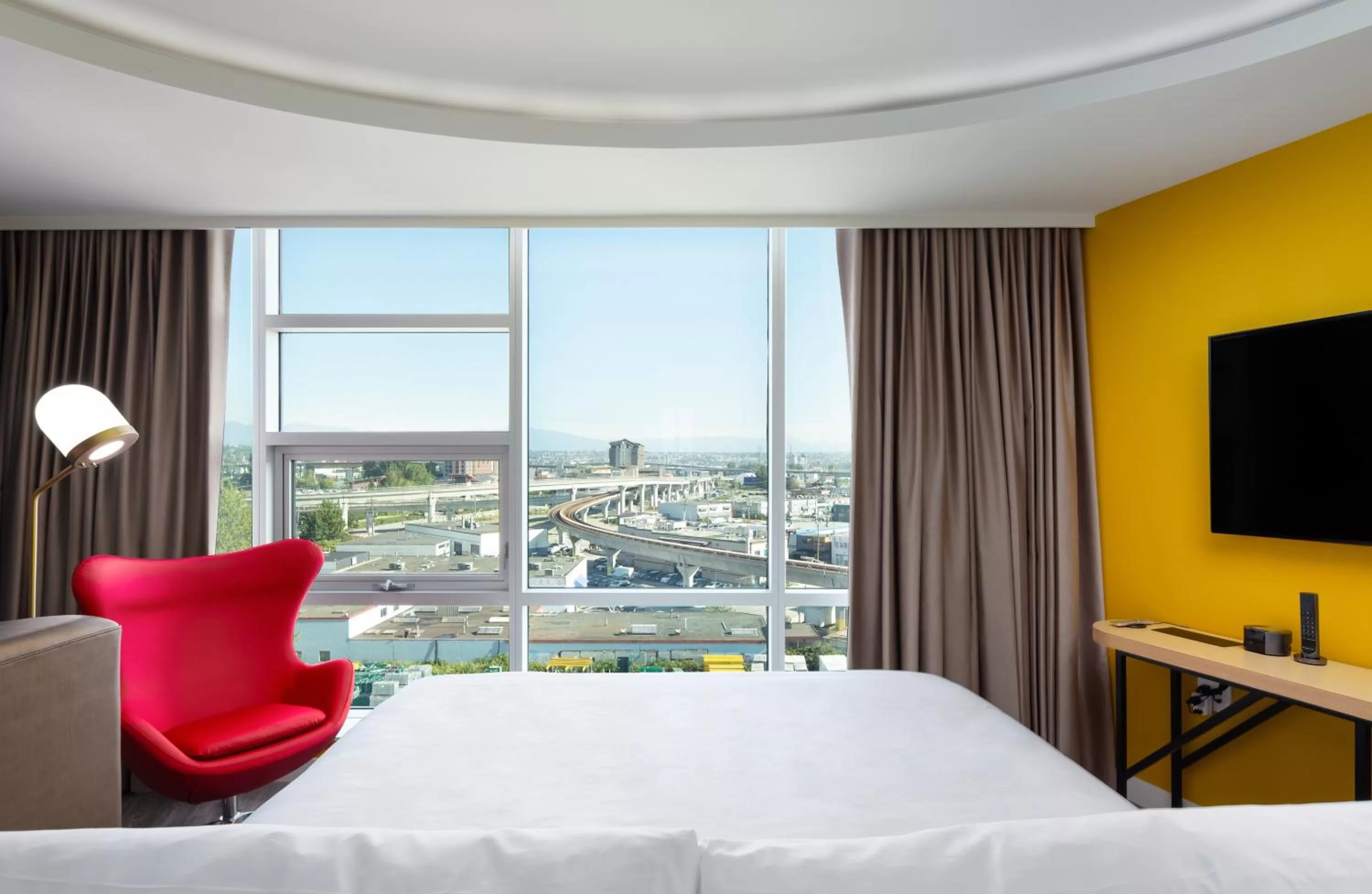 City view, Bed in Versante Hotel