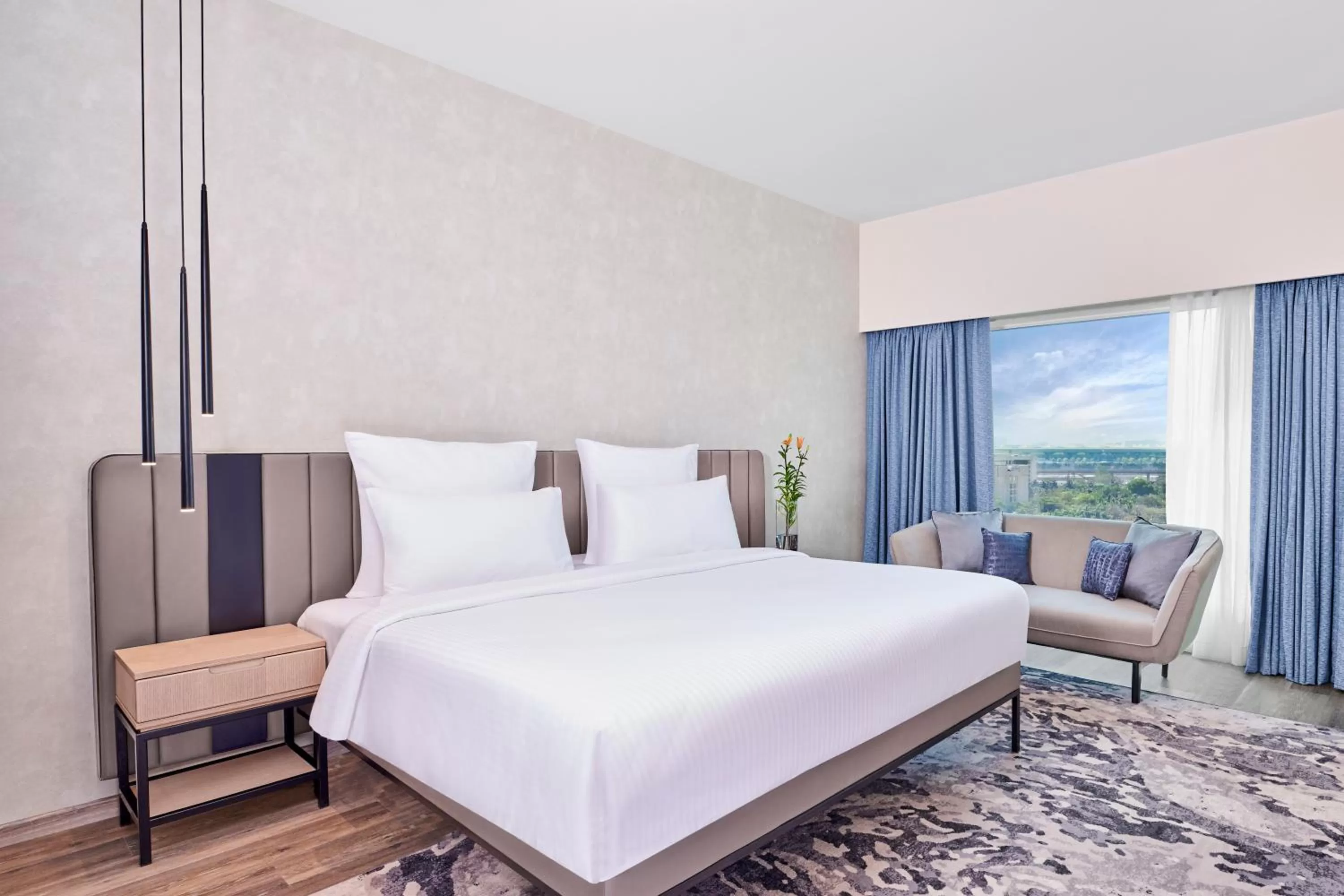 VIP, Bed in Novotel Mumbai International Airport