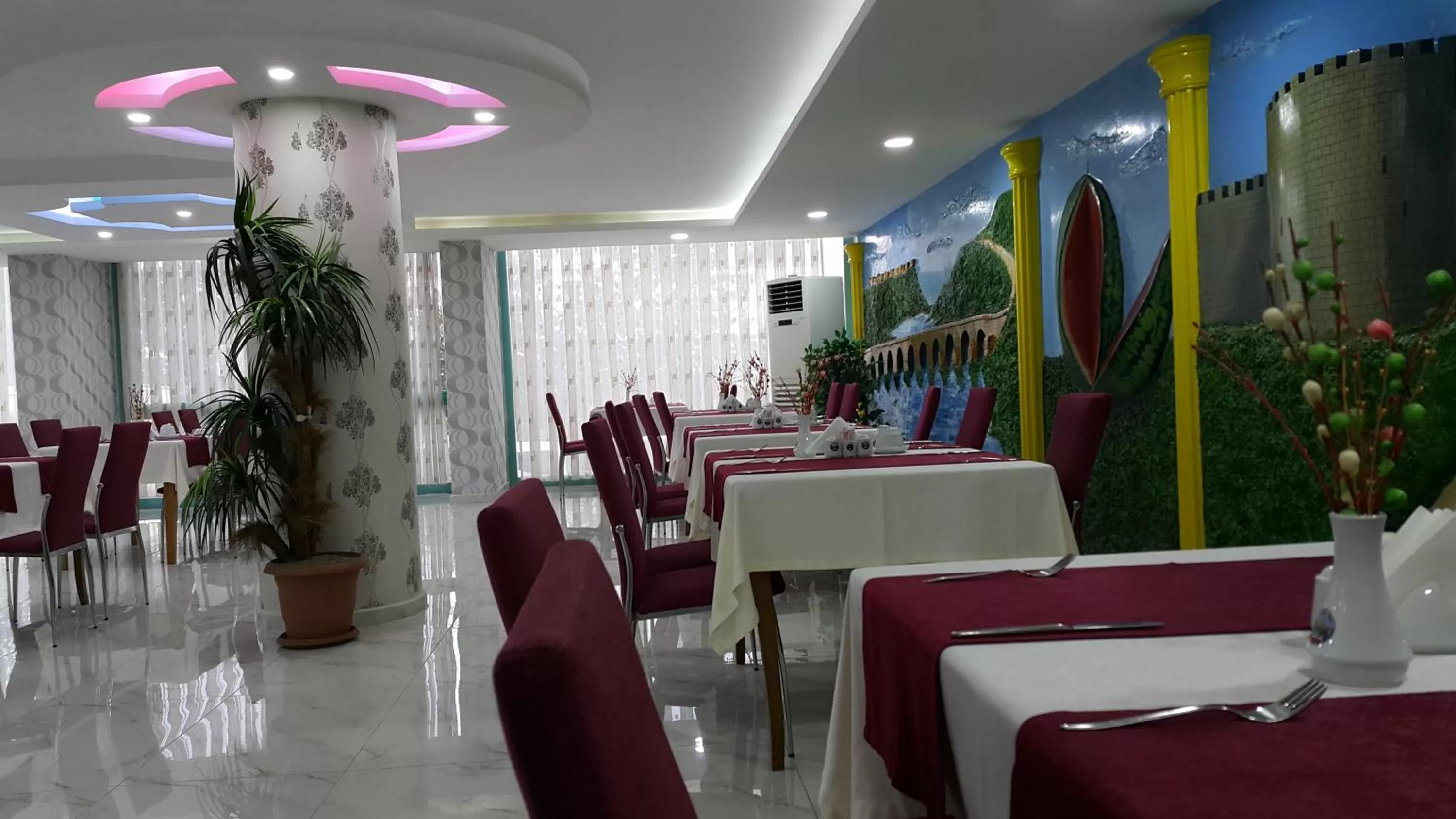 Lunch, Restaurant/Places to Eat in Miroglu Hotel