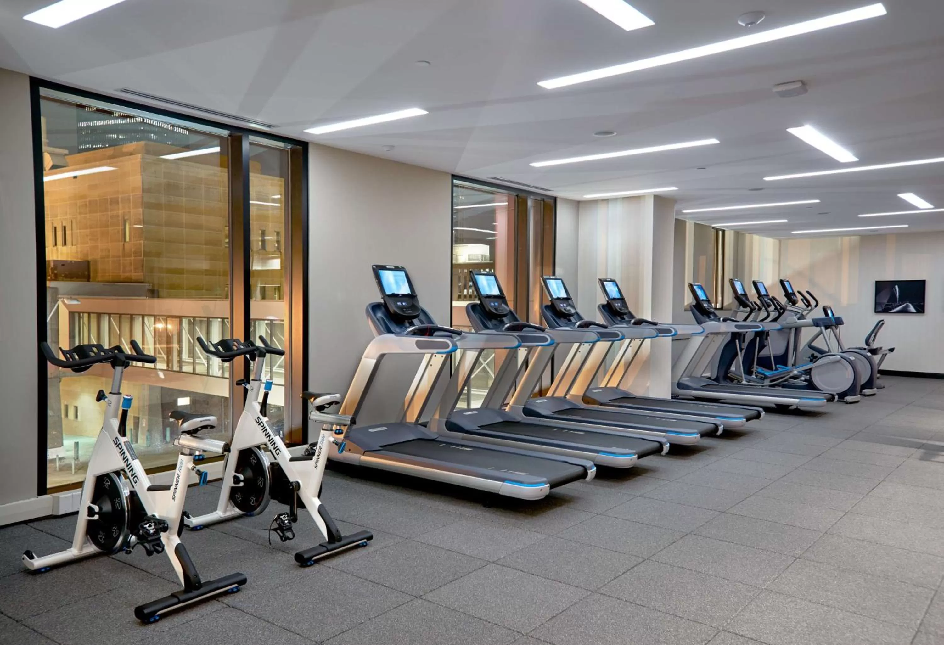 Fitness centre/facilities in Hilton Des Moines Downtown